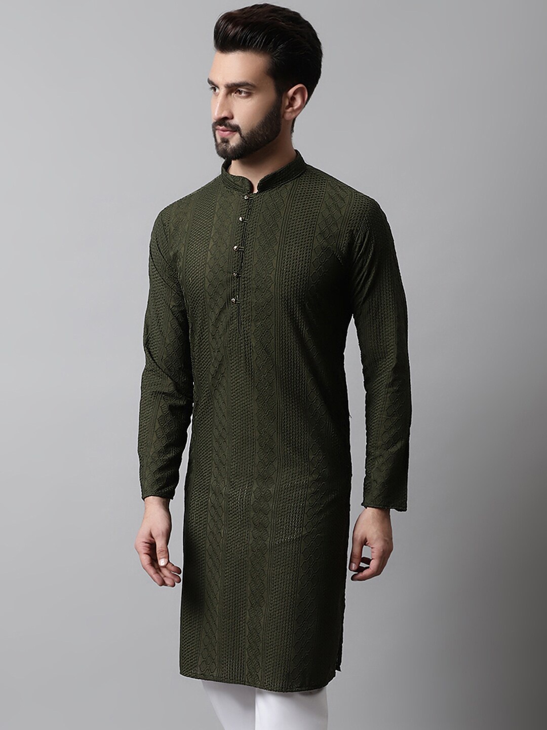 

Jompers Men Ethnic Motifs Thread Work Cotton Kurta, Olive