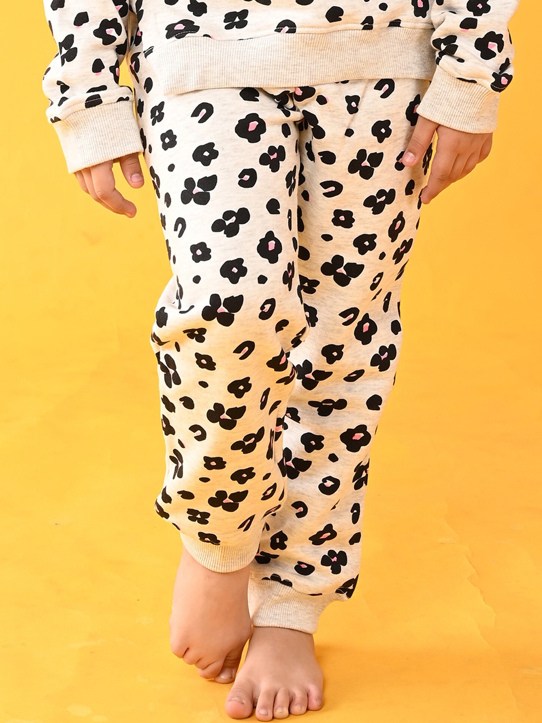 

Anthrilo Girls Printed Fleece Joggers, Off white