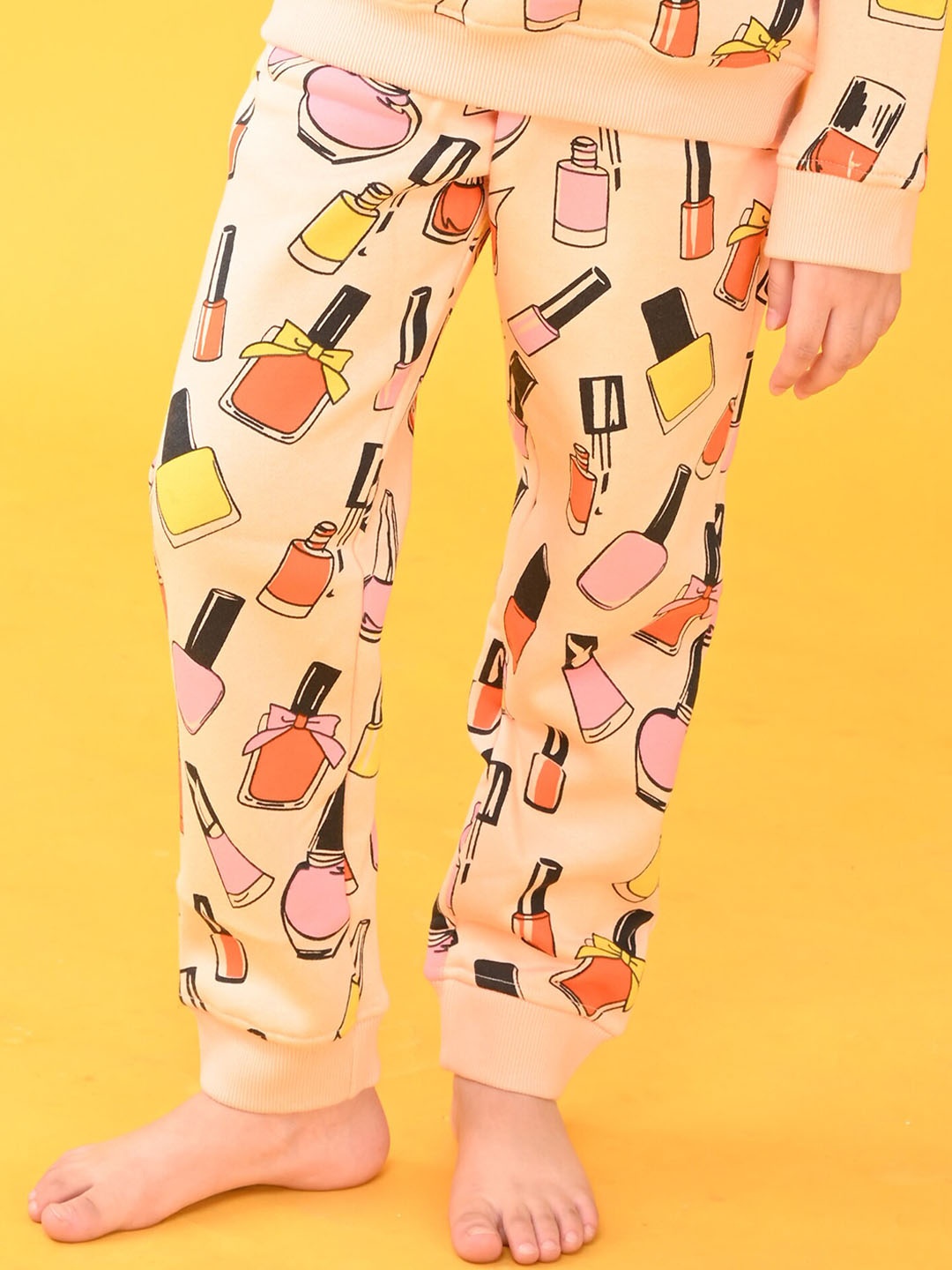 

Anthrilo Girls Allover Nail Polish Printed Relaxed-Fit Joggers, Peach