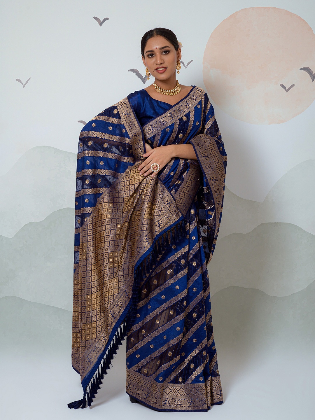 

elora Woven Design Zari Organza Saree, Navy blue