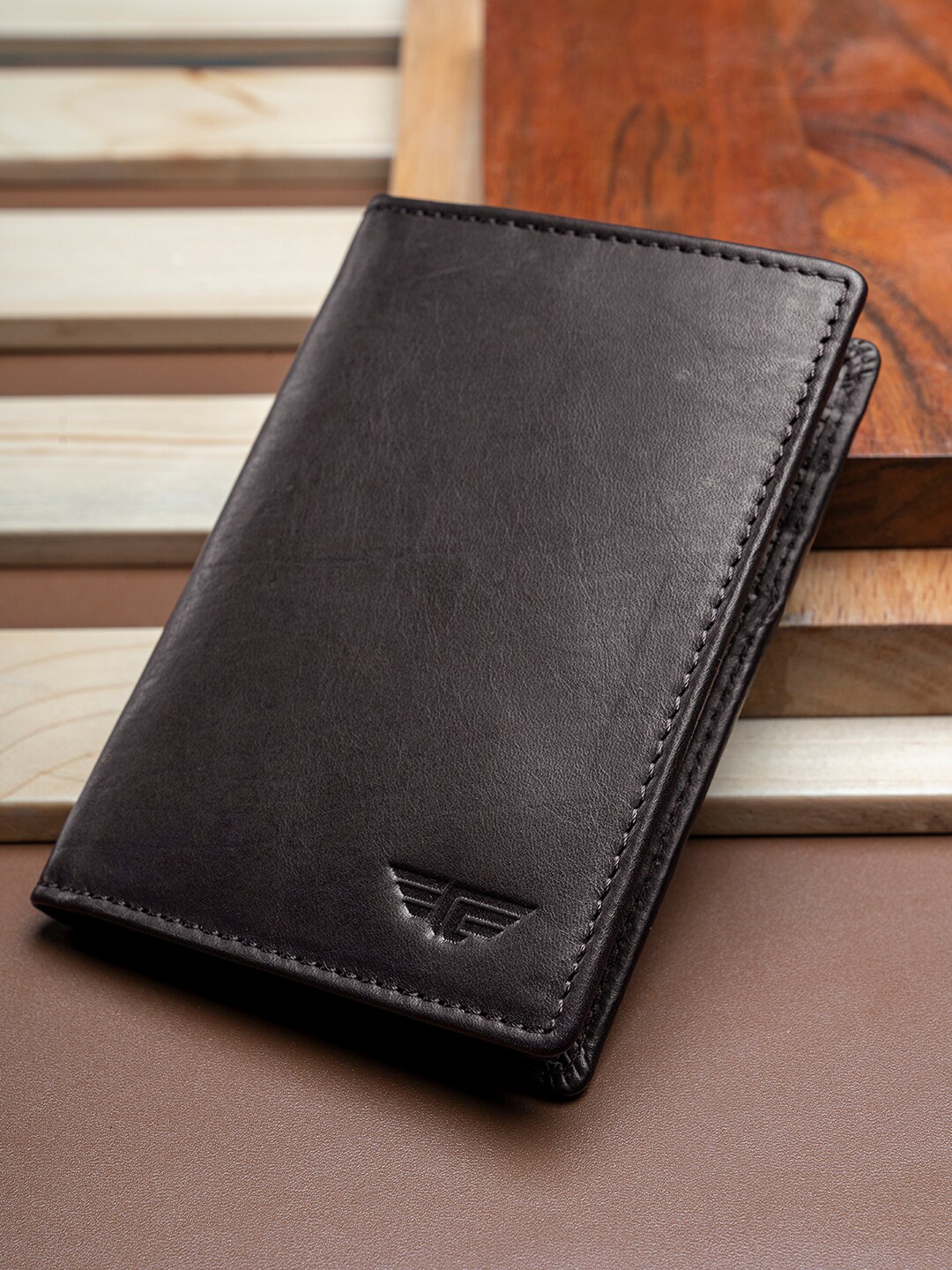 

Red Tape Men Leather Two Fold Wallet, Brown