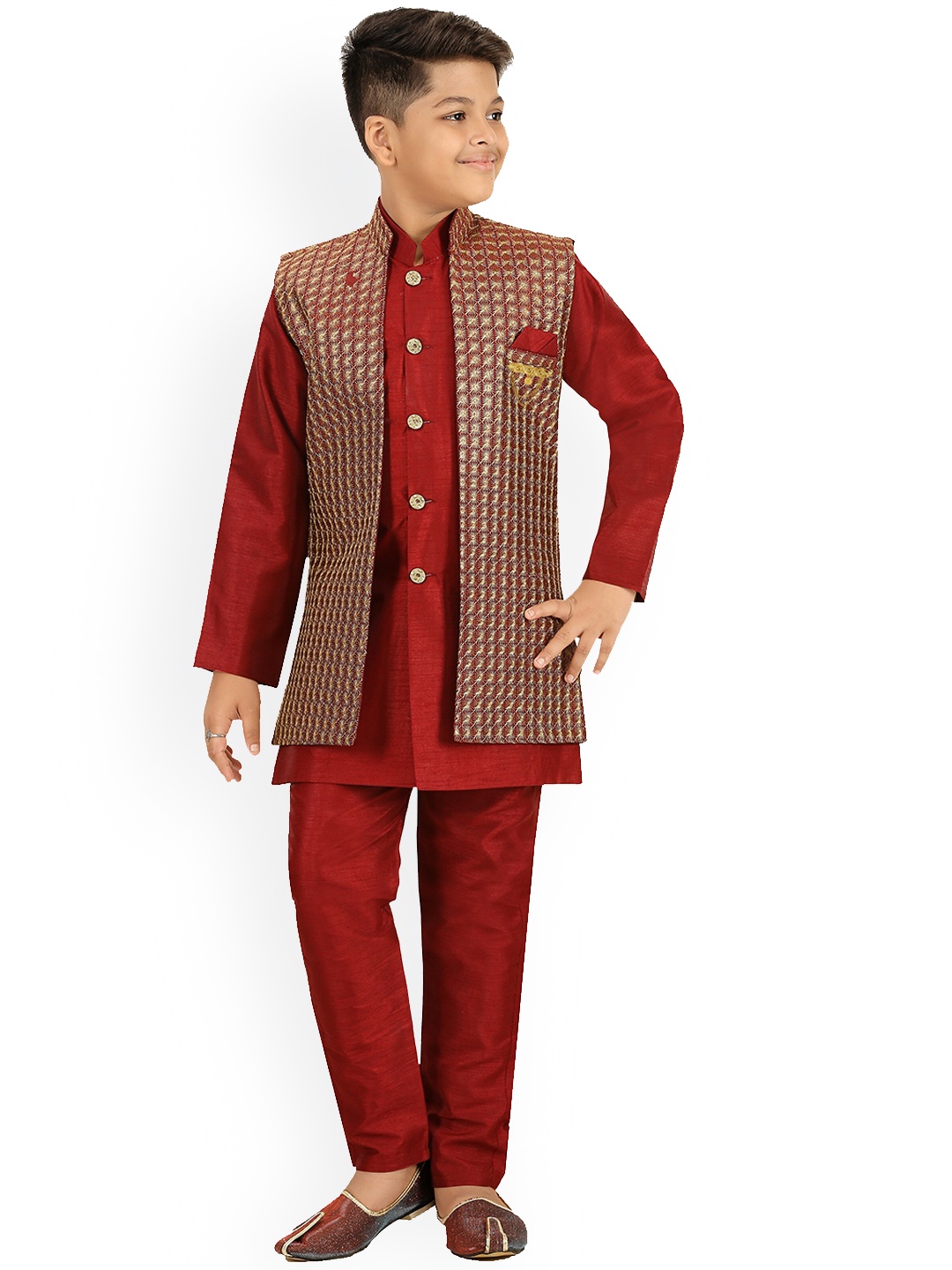 

ahhaaaa Boys Mandarin Collar Kurta with Pyjamas & Waist Coat, Maroon