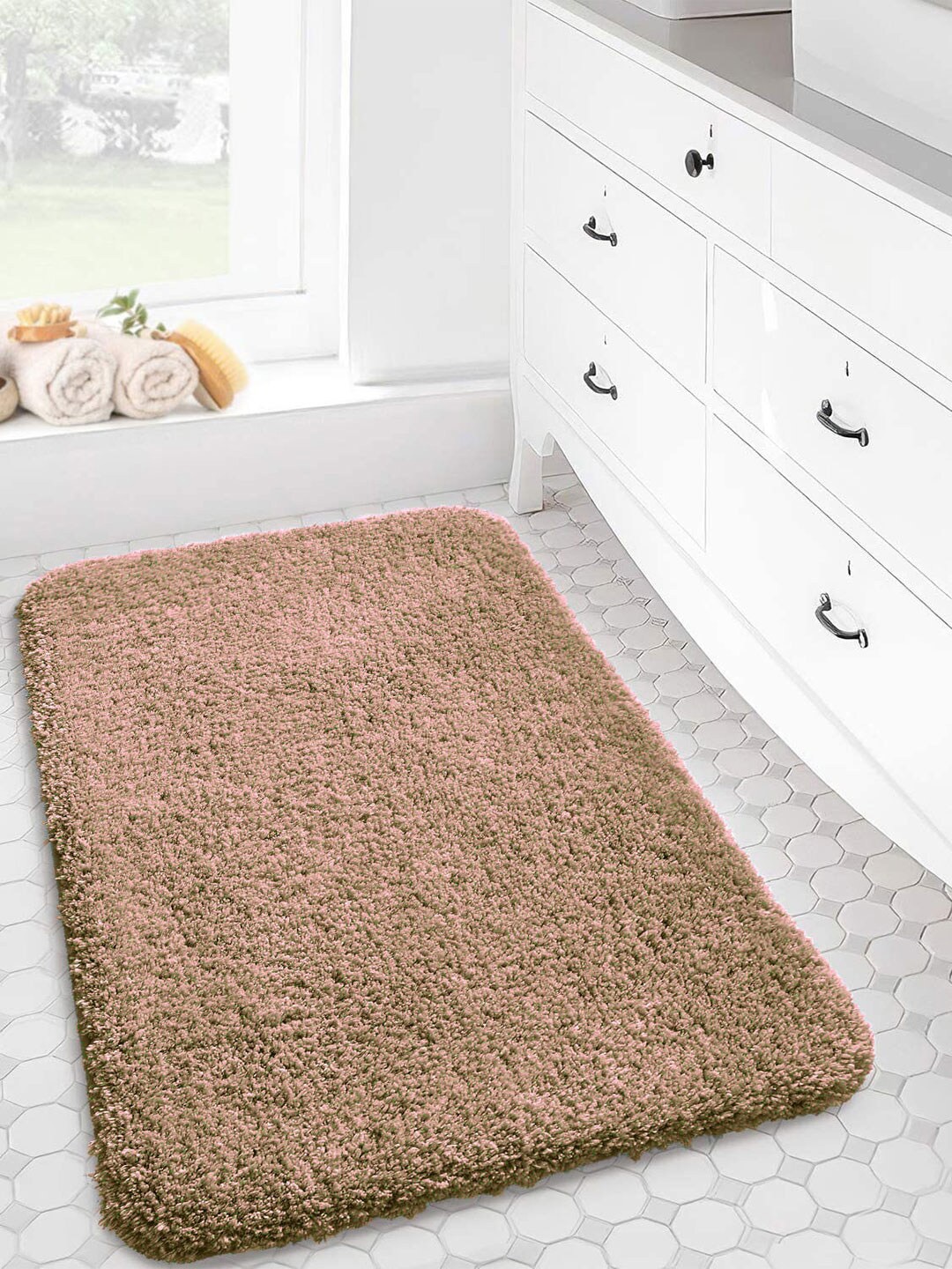 

LUXEHOME INTERNATIONAL Vegas Gold-Toned Microfibre 2800 GSM Ultra Soft Anti-Slid Bath Rugs