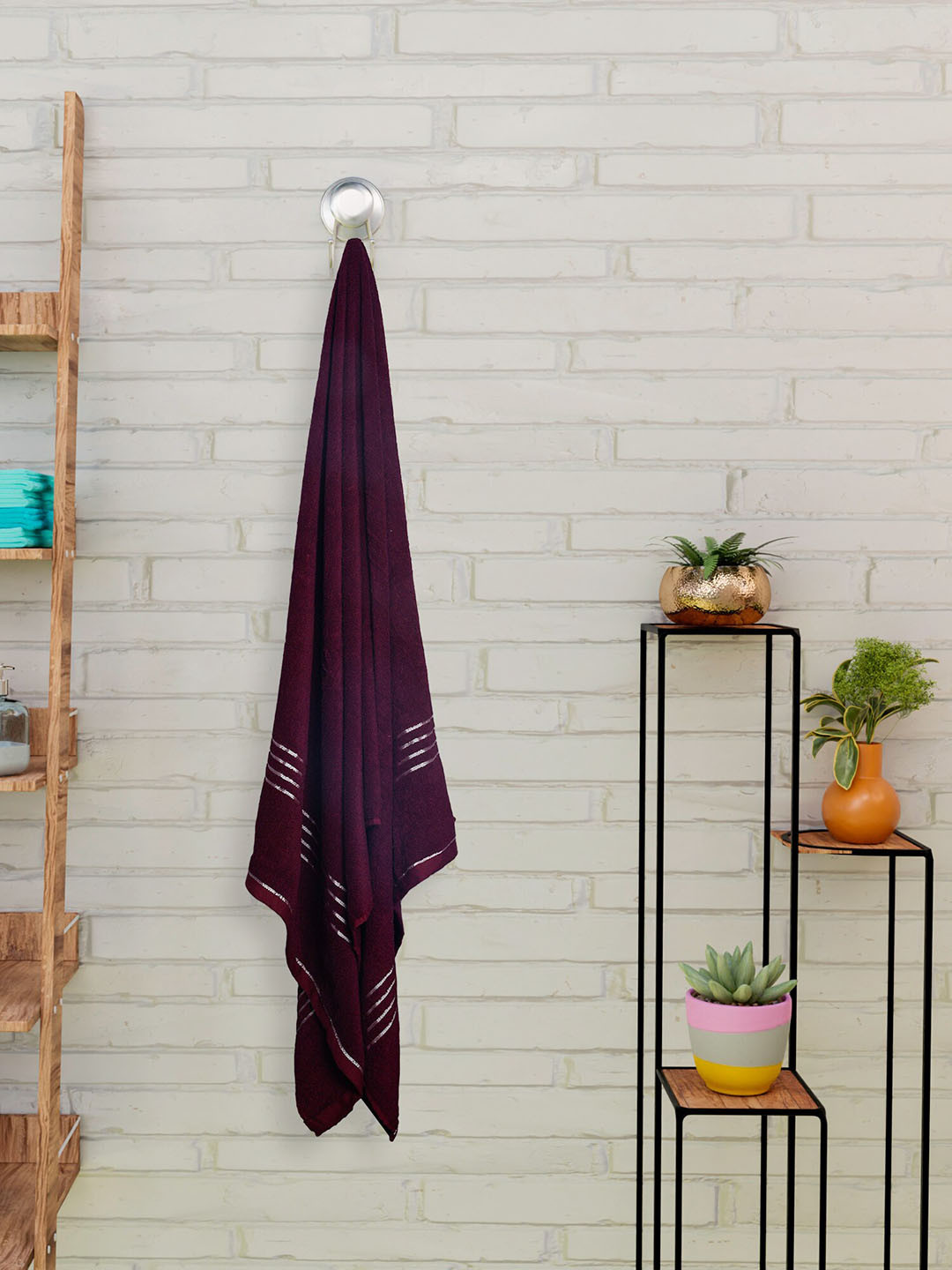 

CURIOUS LIFESTYLE Maroon Striped Detail 400 GSM Pure Cotton Reversible Bath Towel
