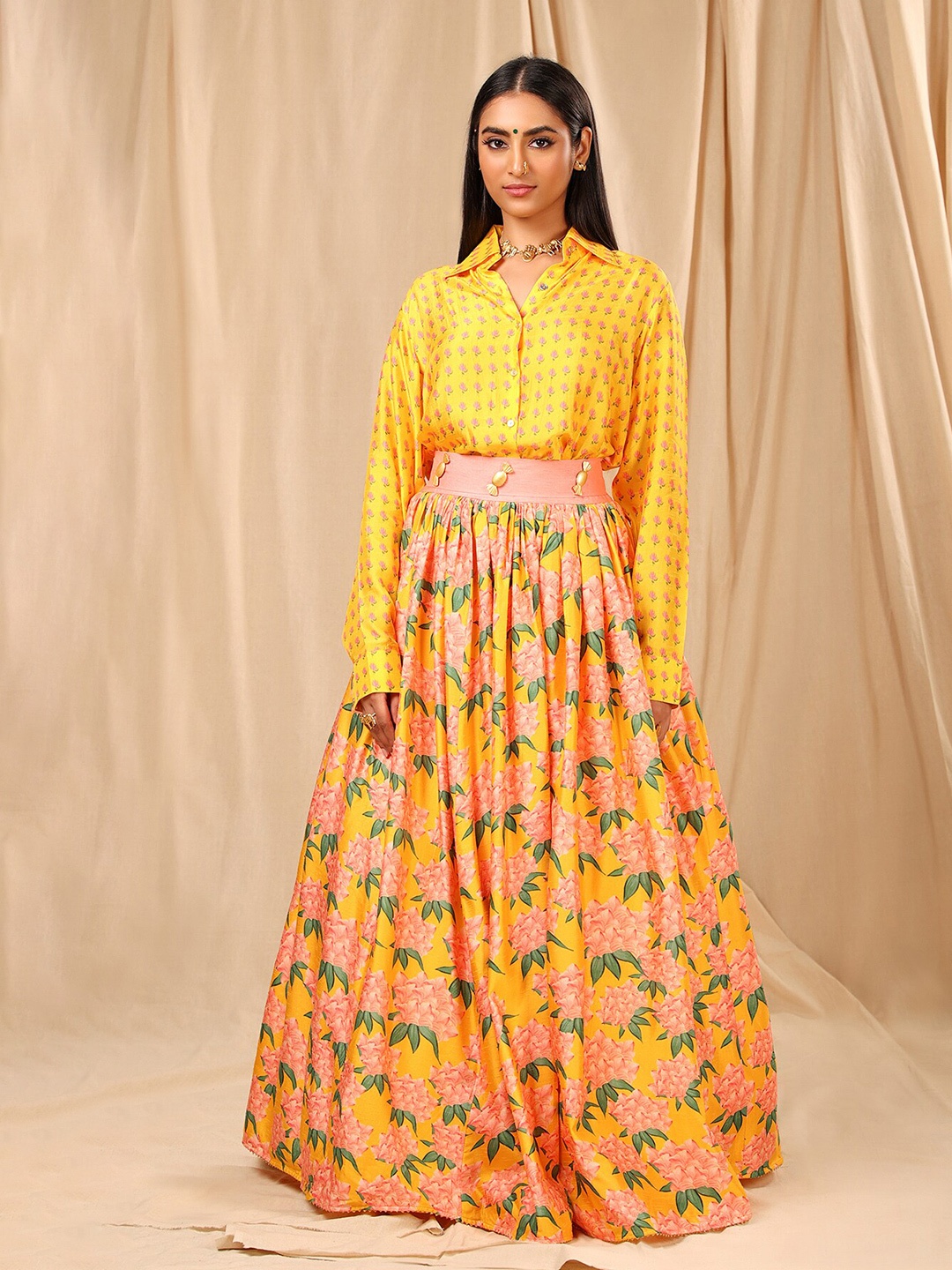 

Masaba Floral Printed Ready to Wear Lehenga Choli Set, Yellow