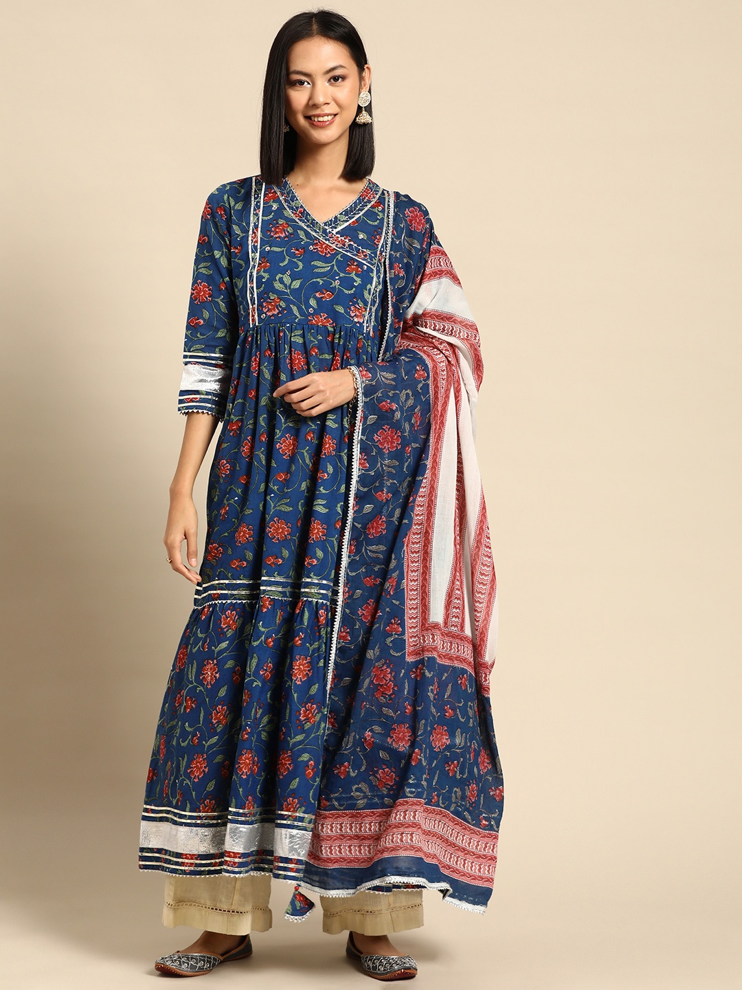 

RANGMAYEE Women Floral Printed Gotta Patti Floral Kurta with Dupatta, Blue