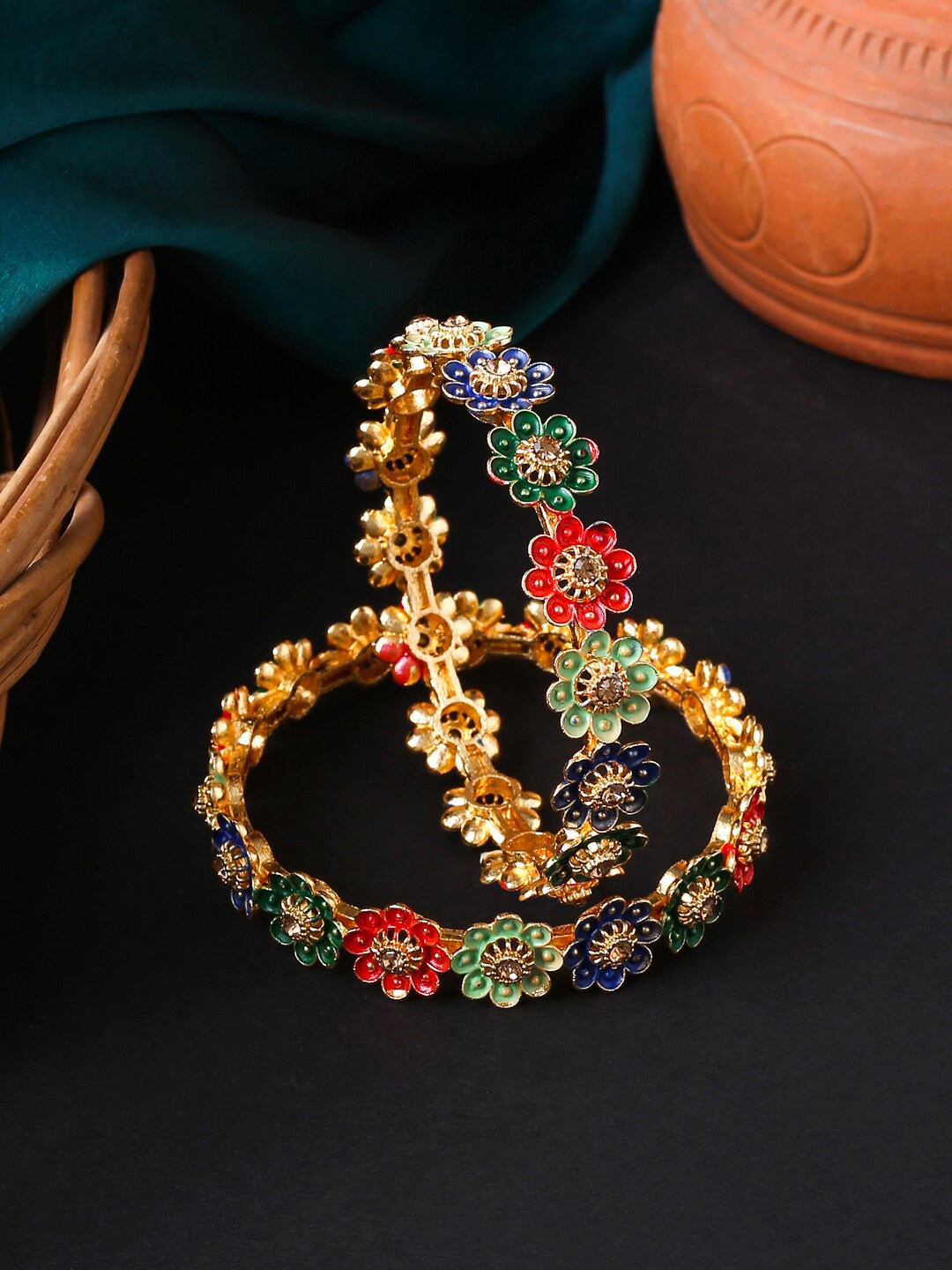 

VIRAASI Set Of 2 Gold-Plated Artificial Stone Studded Enamelled Bangles