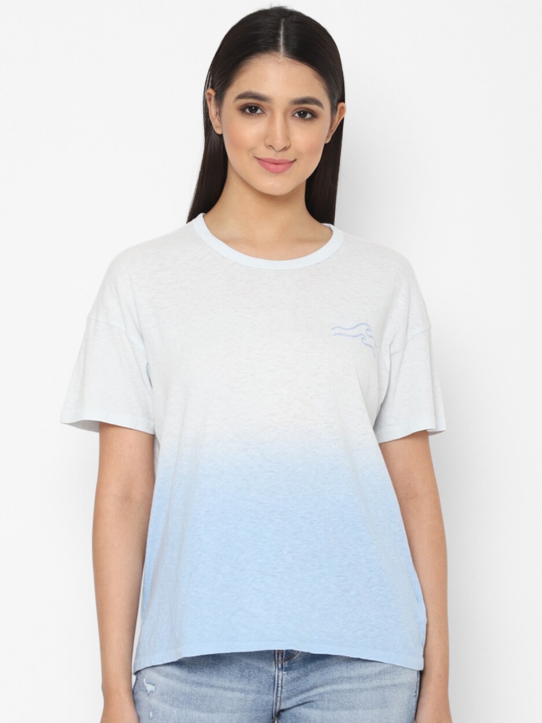 

AMERICAN EAGLE OUTFITTERS Women Colourblocked T-shirt, Blue