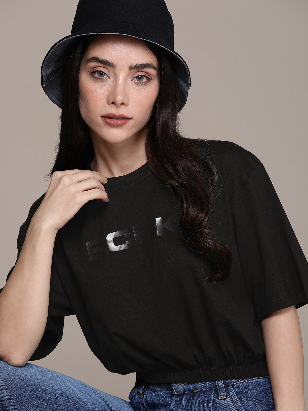 

FCUK Brand Logo Printed Drop-Shoulder Sleeves T-shirt, Black