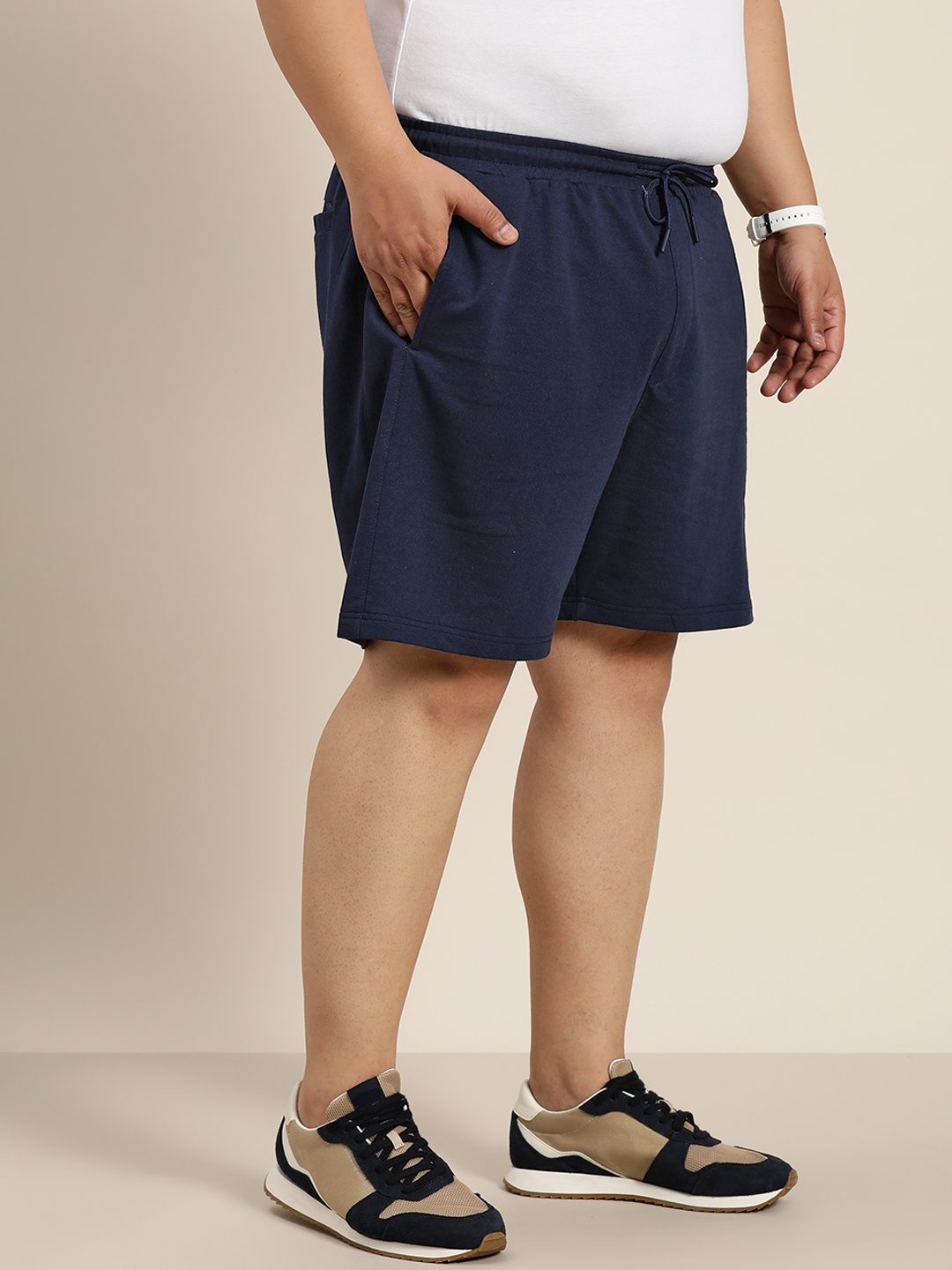 

Sztori Men Plus Size Regular Fit Shorts, Navy blue