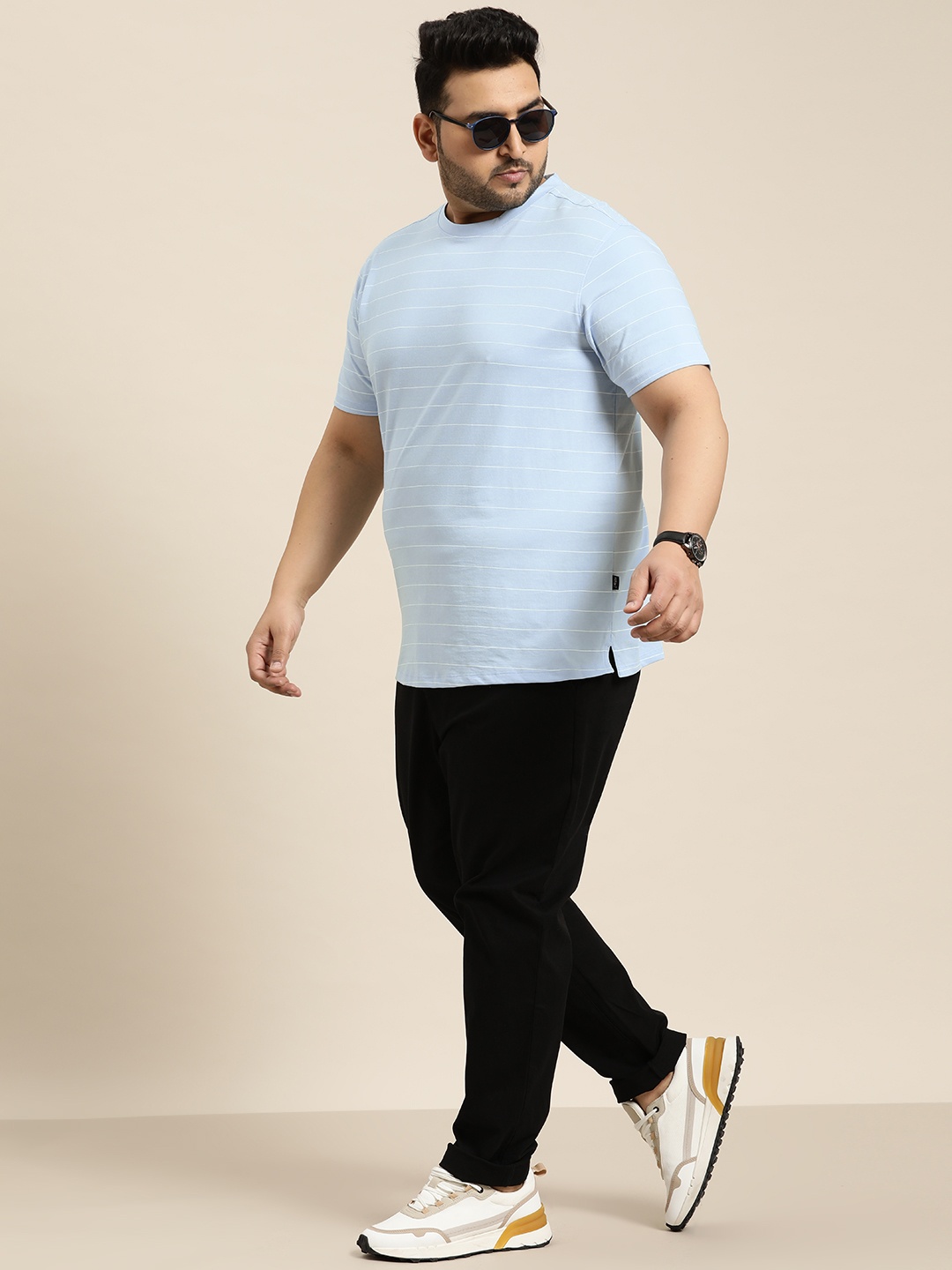 

Sztori Men Plus Size Striped T-shirt, Blue