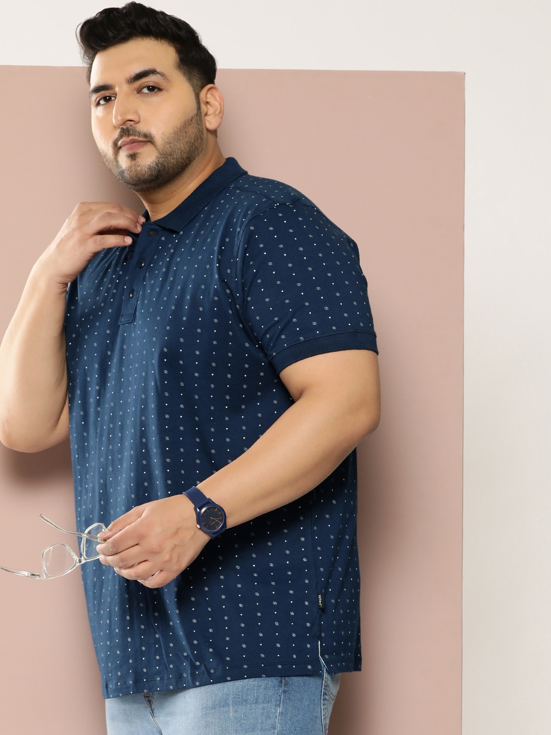 

Sztori Plus Size Geometric Printed Pure Cotton Polo Collar T-shirt, Navy blue