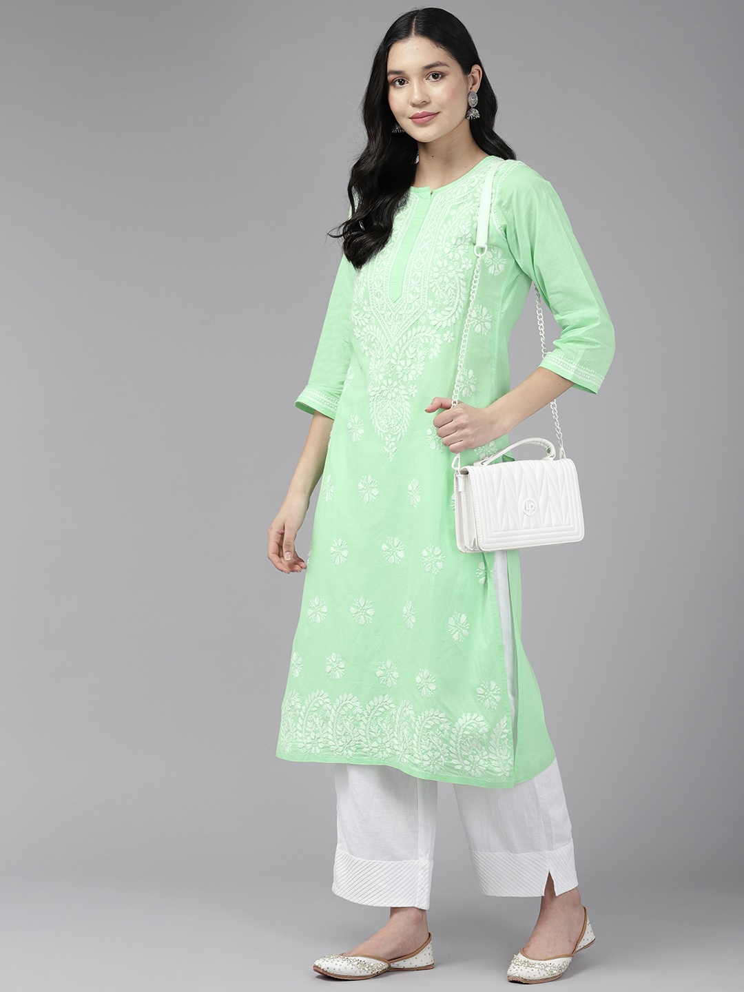 

ADA Women Floral Embroidered Cotton Chikankari Floral Kurta, Green