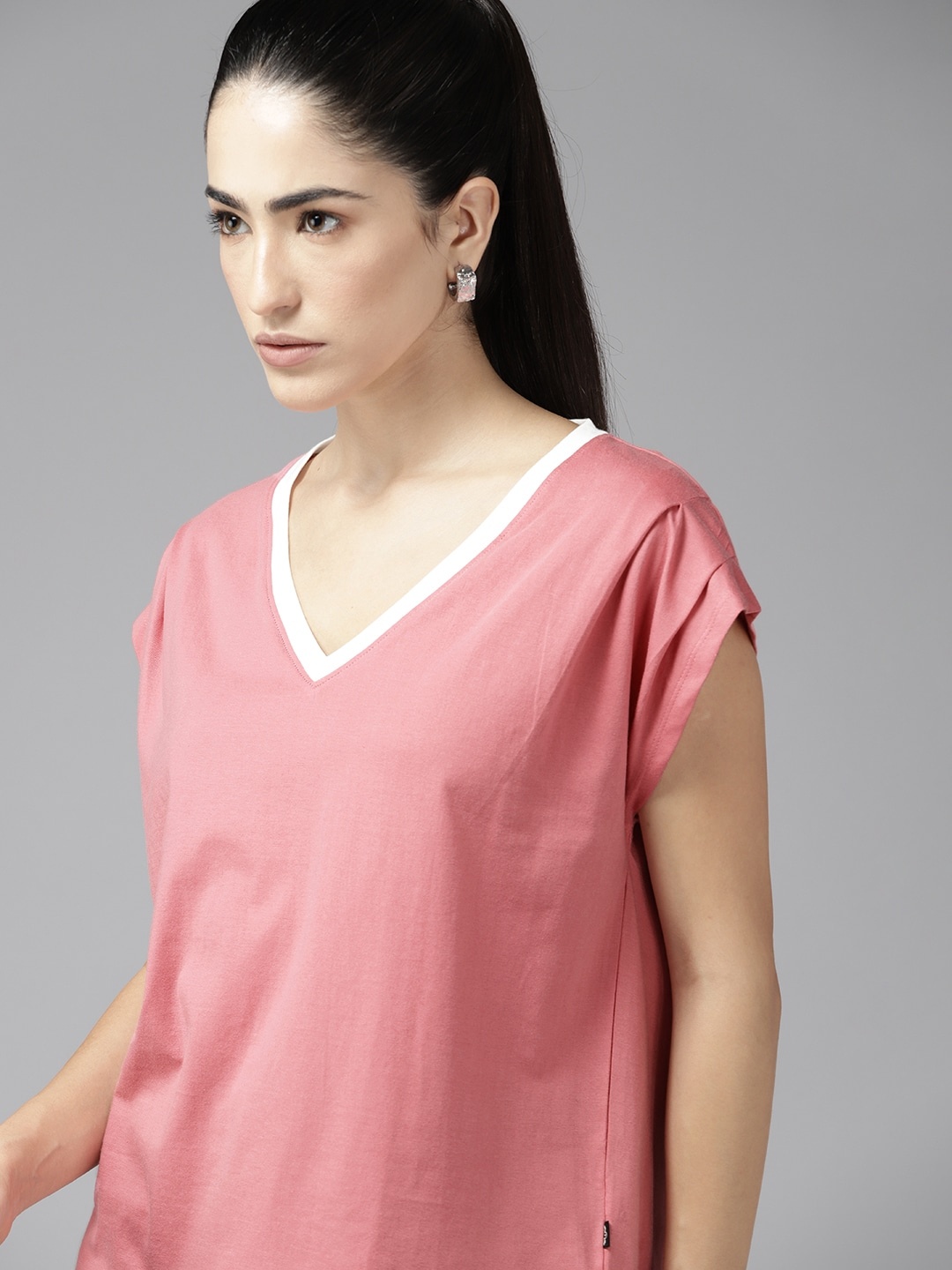 

The Roadster Lifestyle Co. Relaxed Fit Pure Cotton T-shirt, Pink