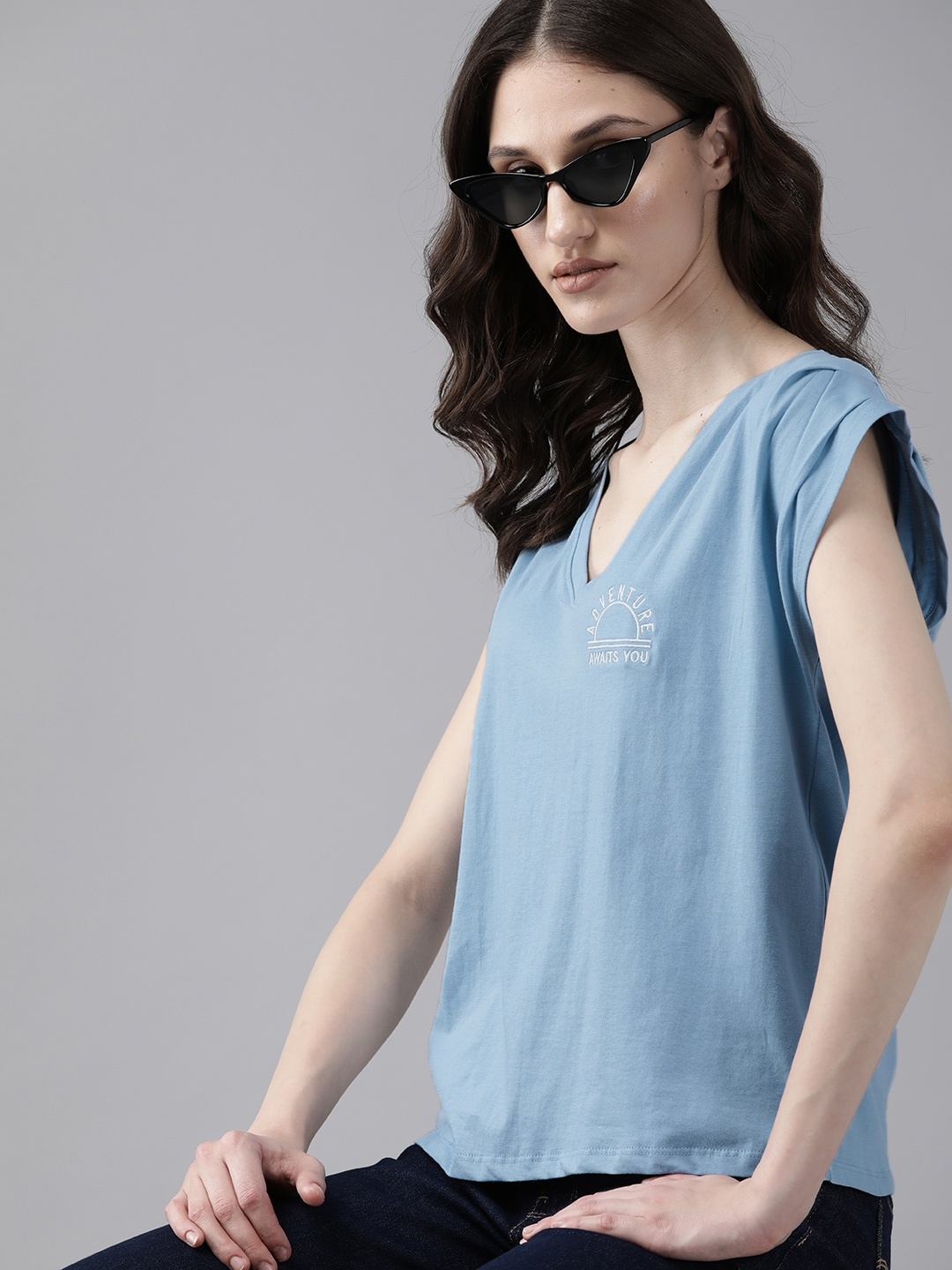 

The Roadster Lifestyle Co. V-Neck Extended Sleeves Pure Cotton T-shirt, Blue