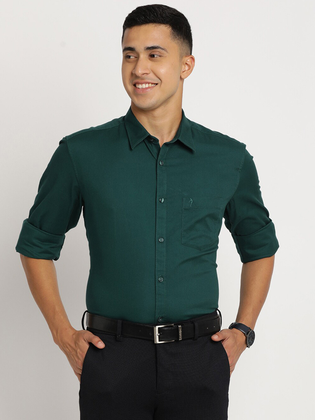 

Indian Terrain Men Chiseled Slim Fit Casual Shirt, Green