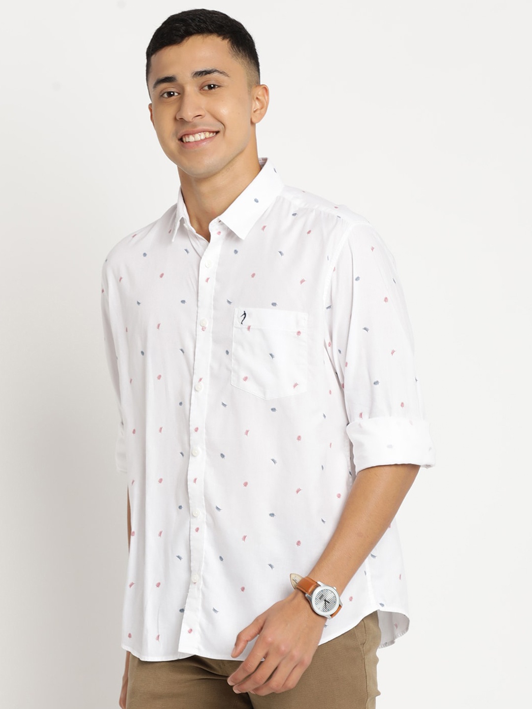 

Indian Terrain Men Chiseled Slim Fit Casual Cotton Shirt, White