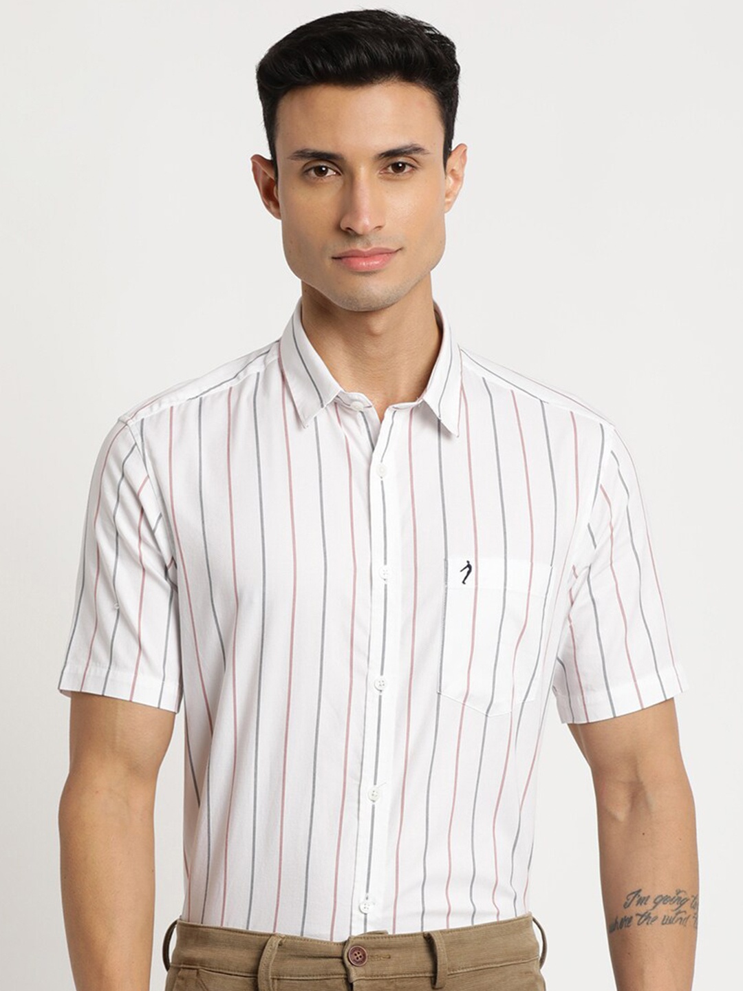 

Indian Terrain Men Chiseled Slim Fit Striped Pure Cotton Casual Shirt, White