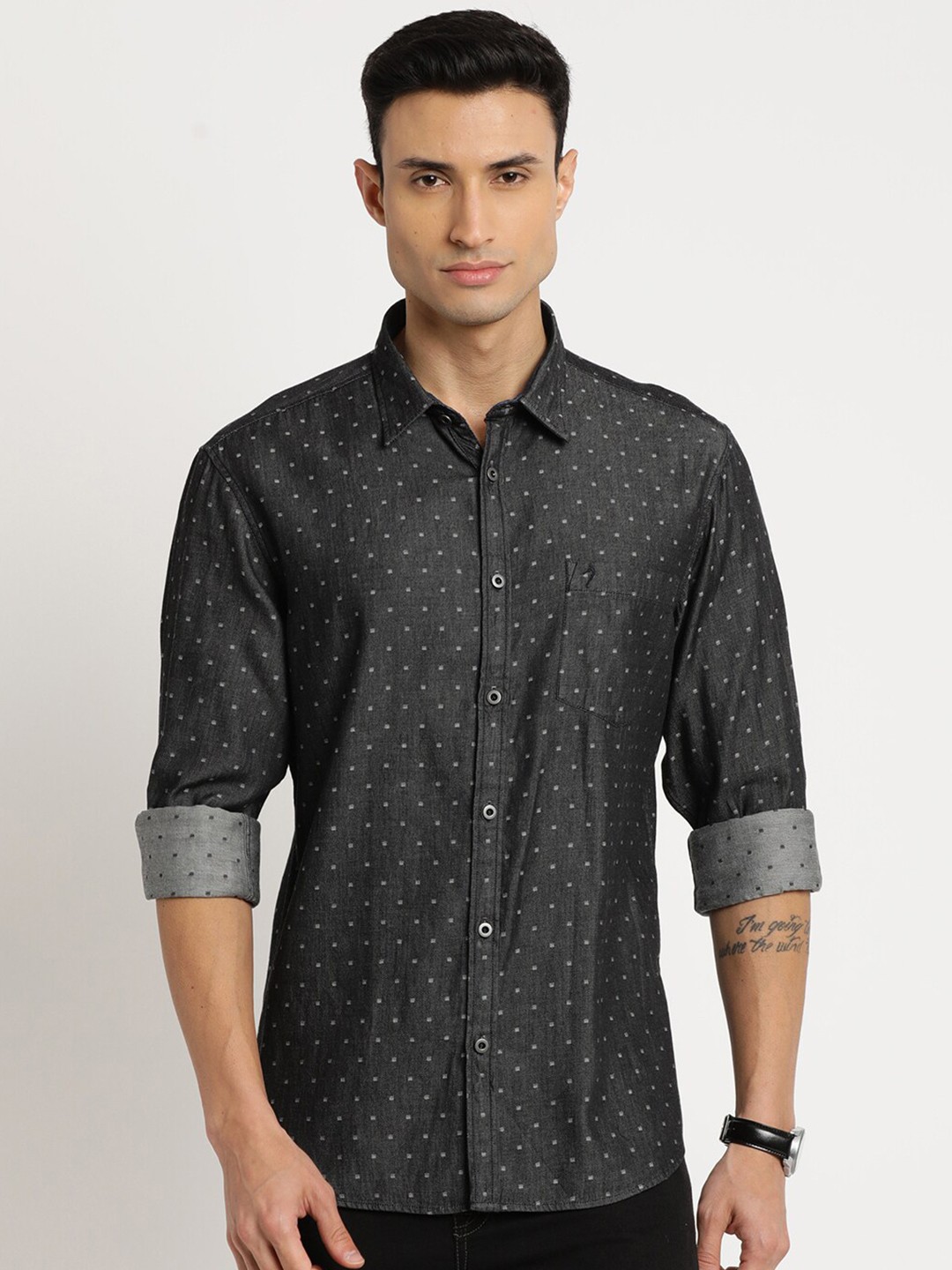 

Indian Terrain Men Blue Chiseled Slim Fit Printed Cotton Casual Shirt