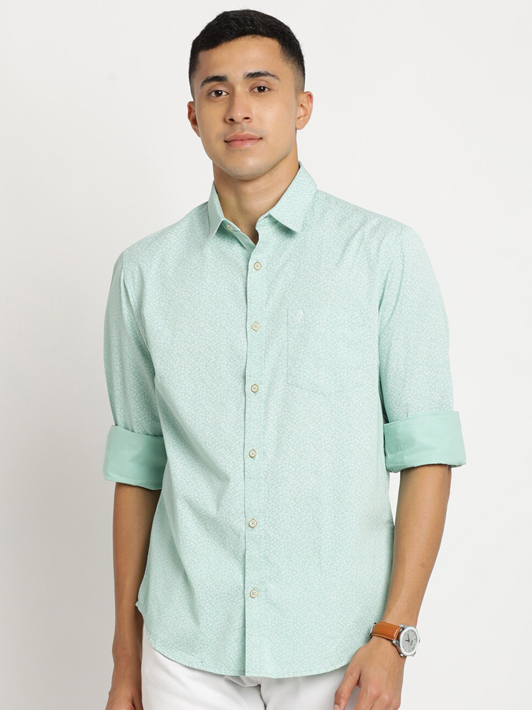 

Indian Terrain Men Chiseled Slim Fit Printed Pure Cotton Casual Shirt, Green