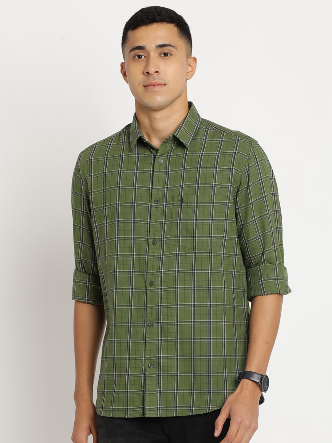 

Indian Terrain Men Chiseled Slim Fit Checked Pure Cotton Casual Shirt, Green