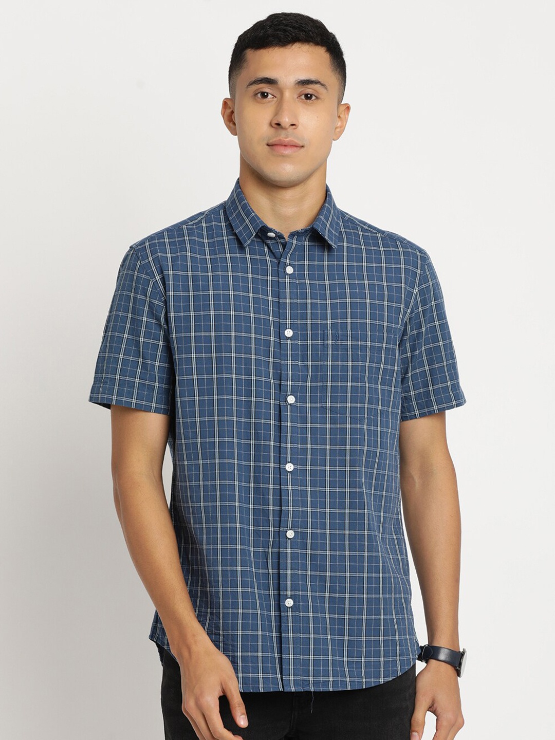 

Indian Terrain Men Chiseled Slim Fit Tartan Checked Pure Cotton Casual Shirt, Blue