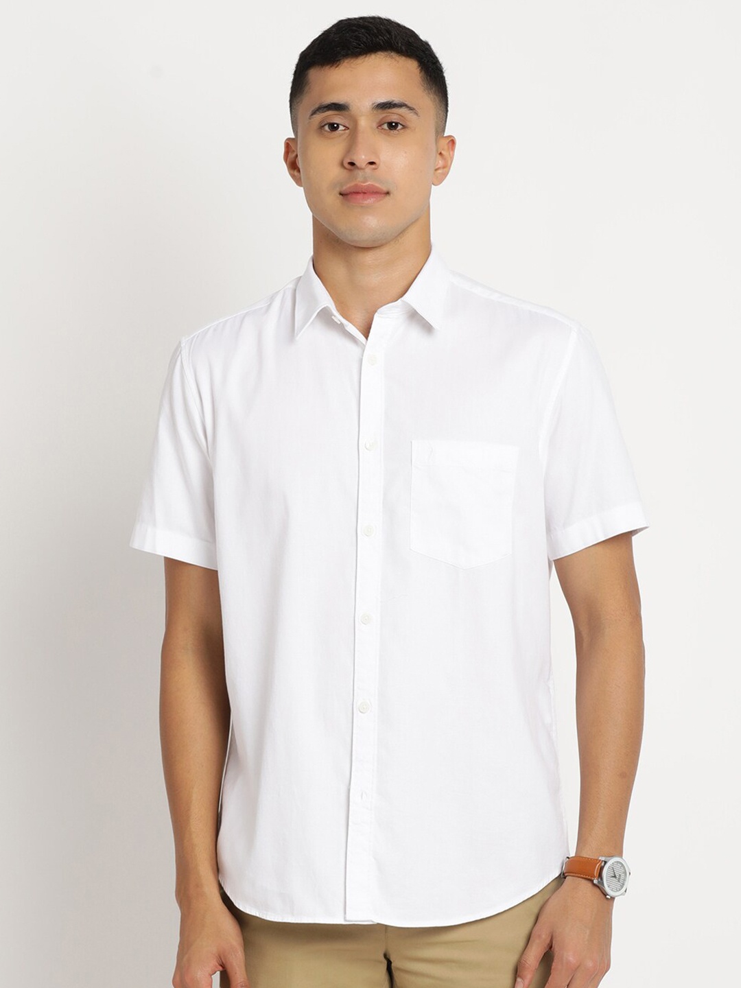 

Indian Terrain Men Chiseled Slim Fit Casual Cotton Shirt, White