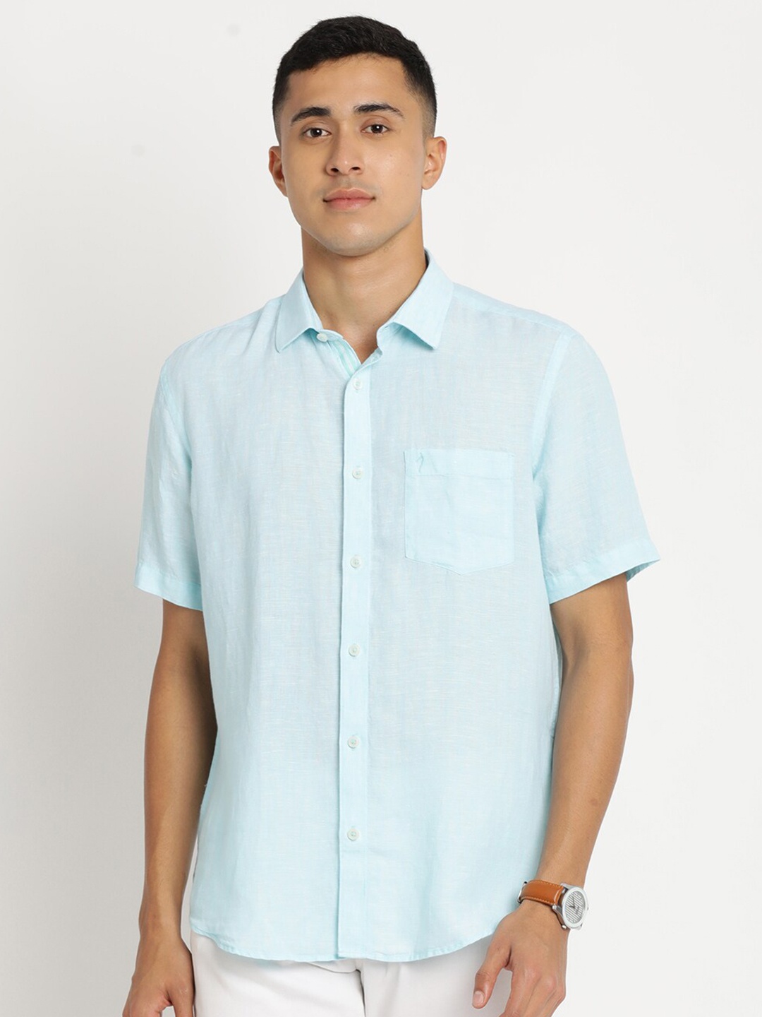 

Indian Terrain Men Chiseled Slim Fit Casual Cotton Shirt, Blue