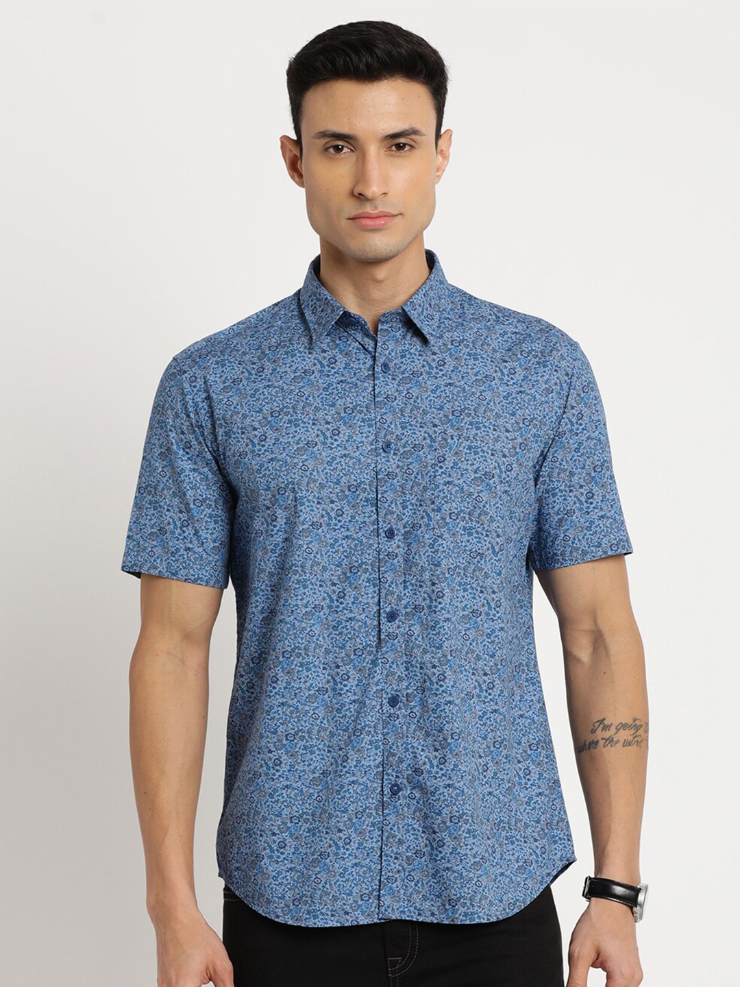 

Indian Terrain Men Cotton Chiseled Slim Fit Printed Casual Shirt, Blue