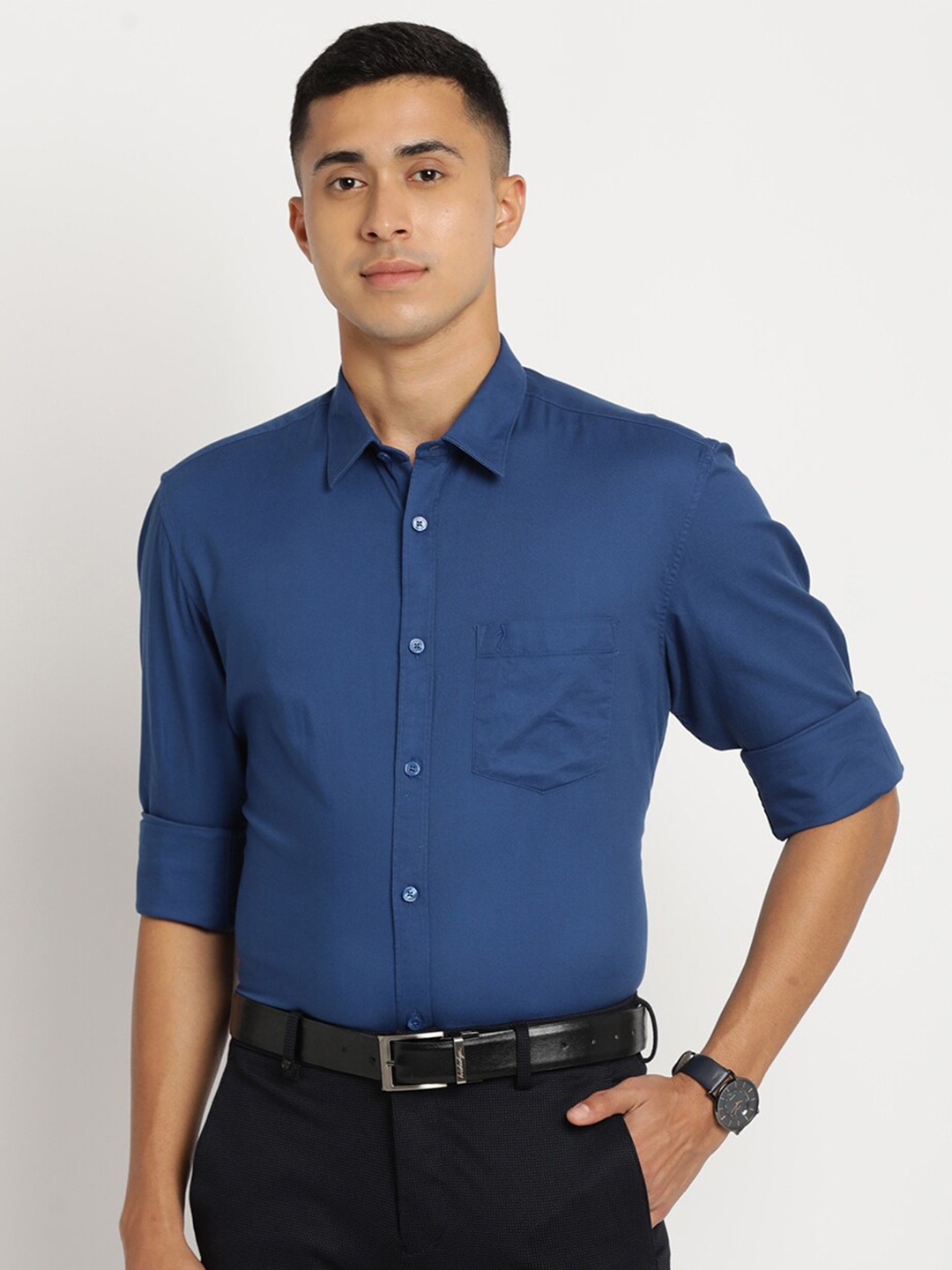 

Indian Terrain Men Cotton Chiseled Slim Fit Formal Shirt, Blue