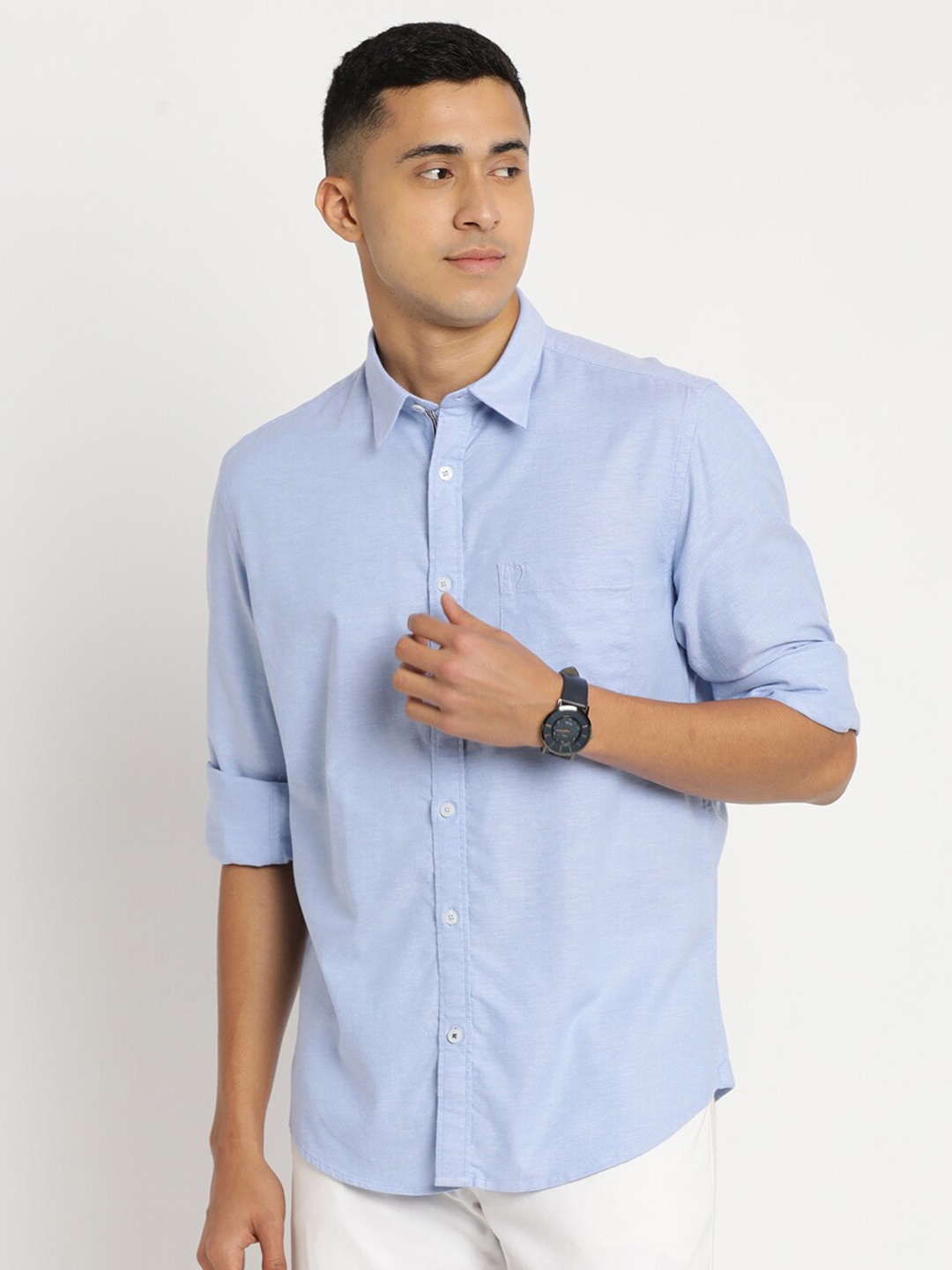 

Indian Terrain Men Cotton Chiseled Slim Fit Casual Shirt, Blue