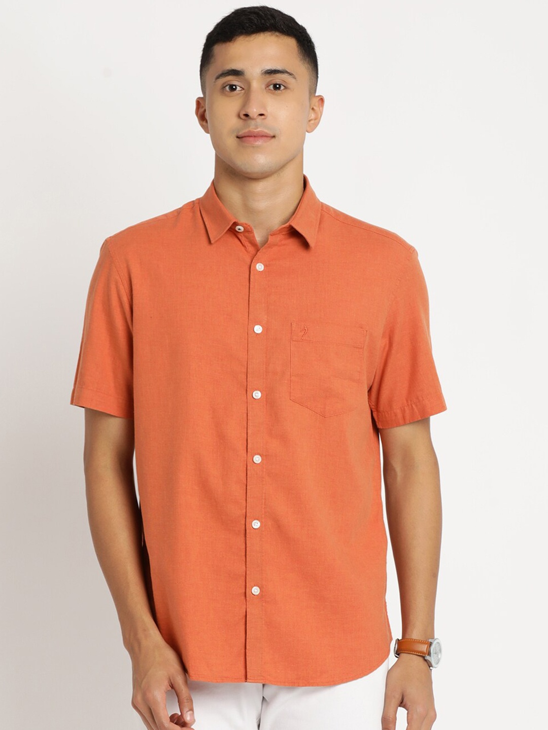 

Indian Terrain Men Chiseled Slim Fit Pure Cotton Casual Shirt, Rust