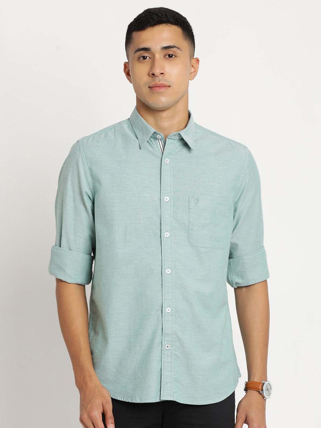 

Indian Terrain Men Chiseled Slim Fit Cotton Casual Shirt, Green