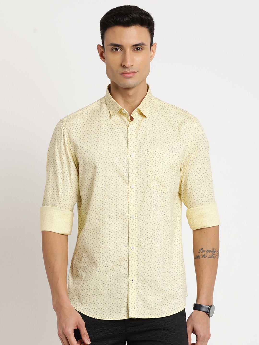 

Indian Terrain Men Pure Cotton Chiseled Slim Fit Micro Ditsy Printed Casual Shirt, Yellow