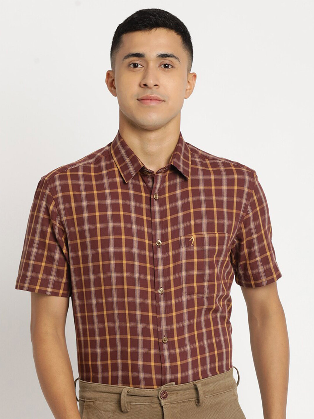 

Indian Terrain Men Pure Cotton Chiseled Slim Fit Tartan Checks Checked Casual Shirt, Brown