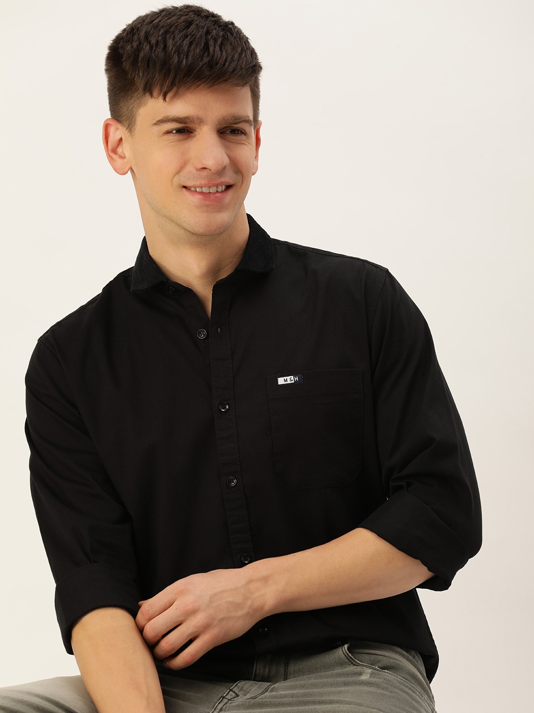

Mast & Harbour Pure Cotton Solid Casual Shirt, Black