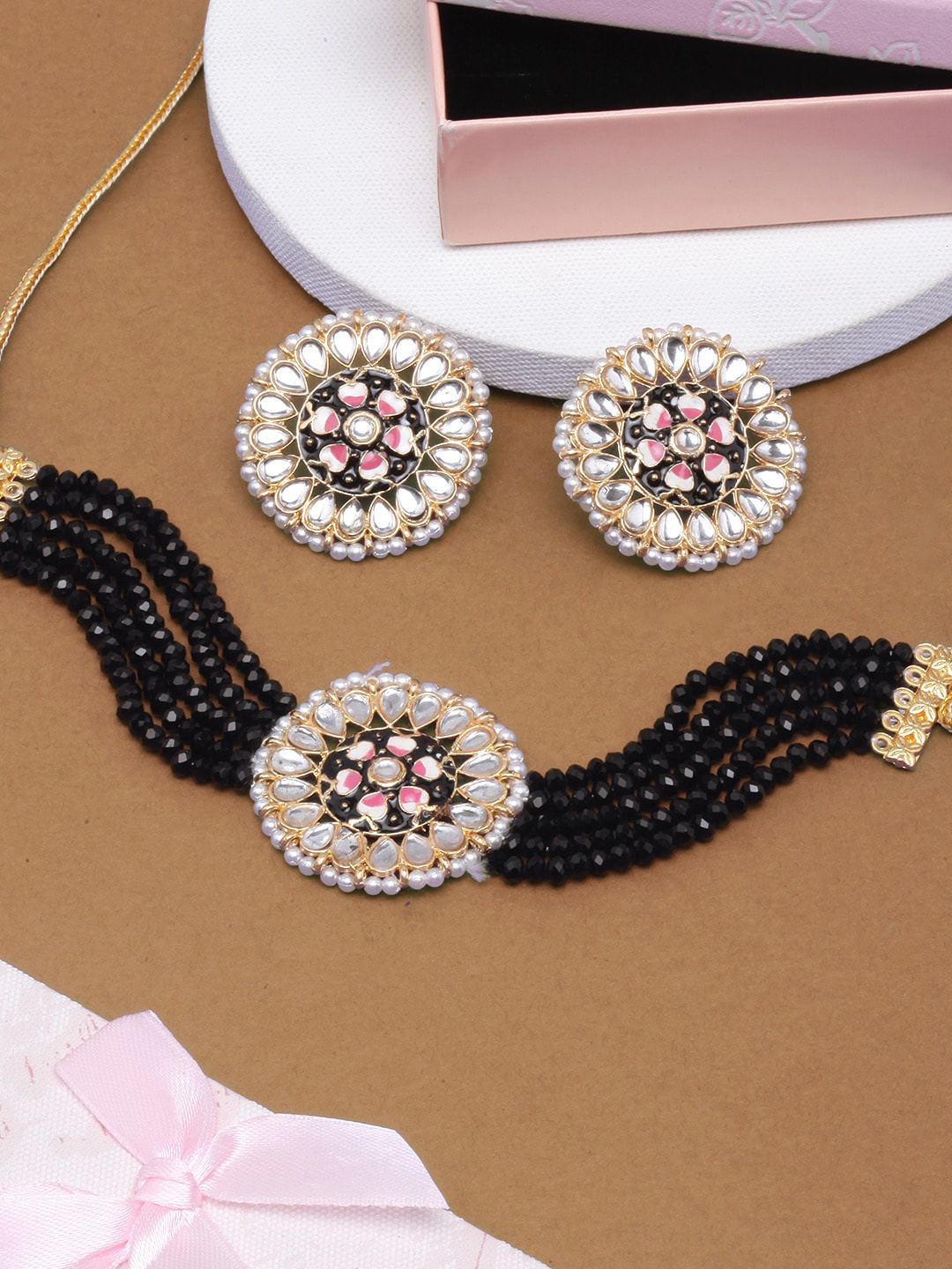 

DIVA WALK Gold-Plated Kundan-Studded & Pearl Beaded Jewellery Set, Black