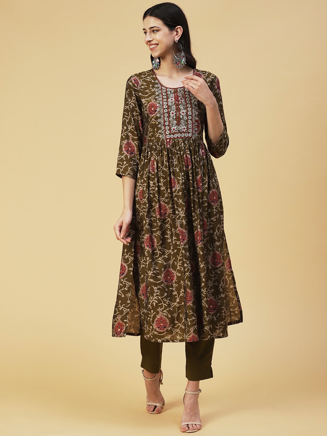 

FASHOR Women Ethnic Motifs Printed Pleated Thread Work Kurta with Trousers, Olive