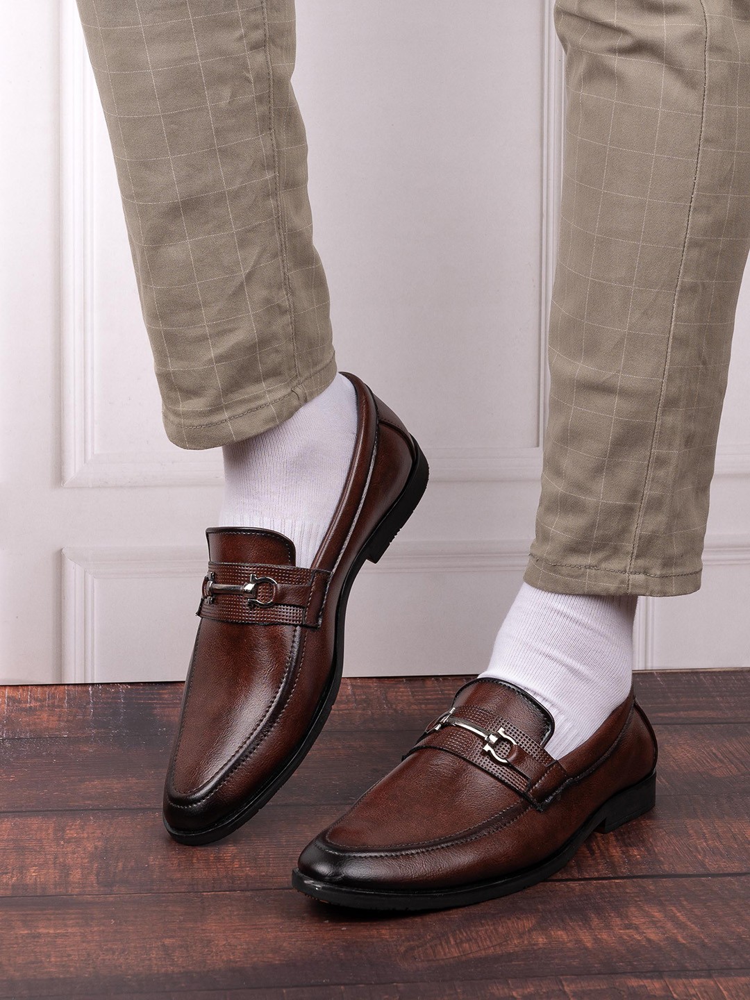 

birgos Men Leather Formal Loafers, Brown