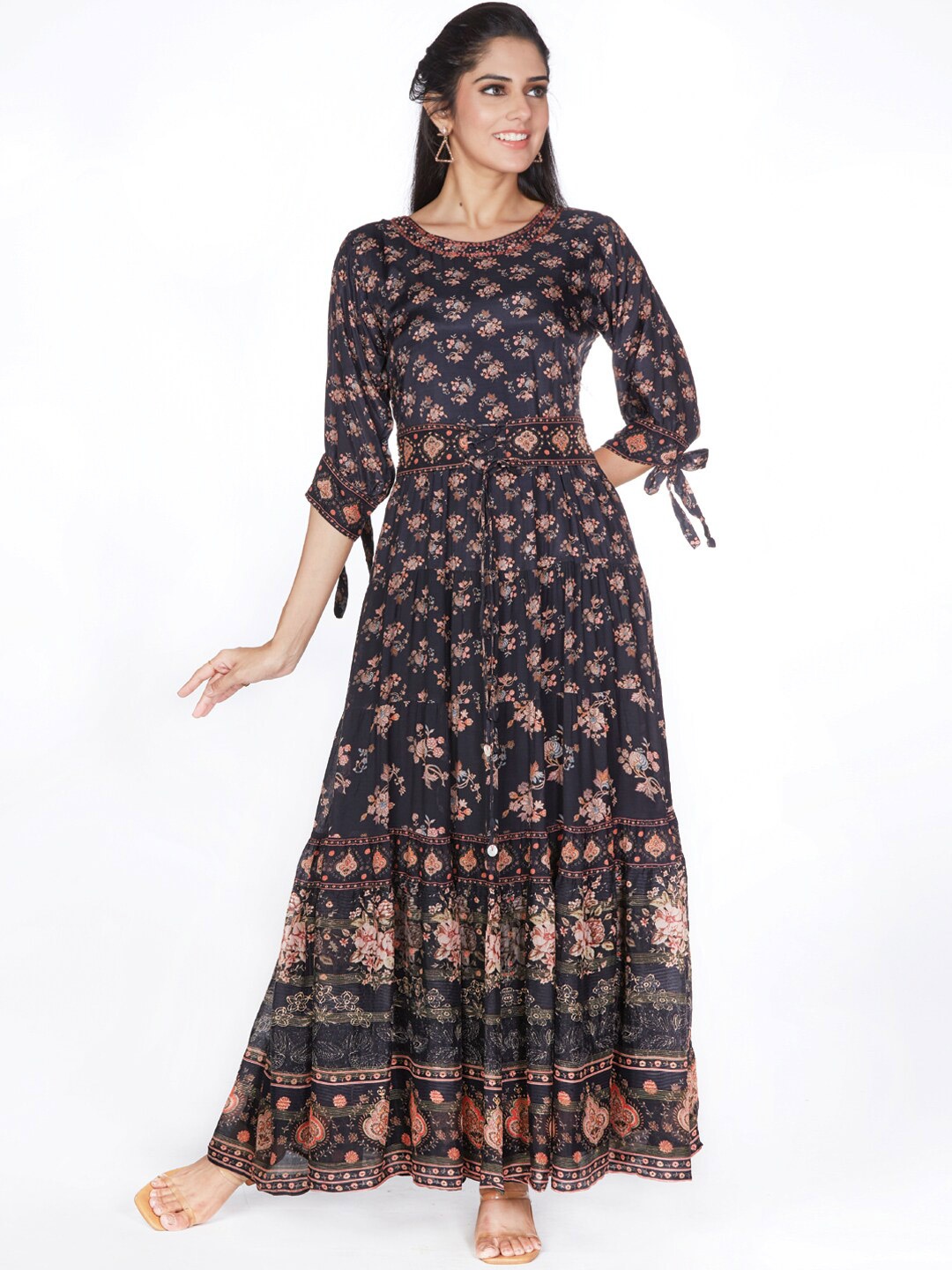 

taruni Floral Printed Floral Anarkali Kurta, Black