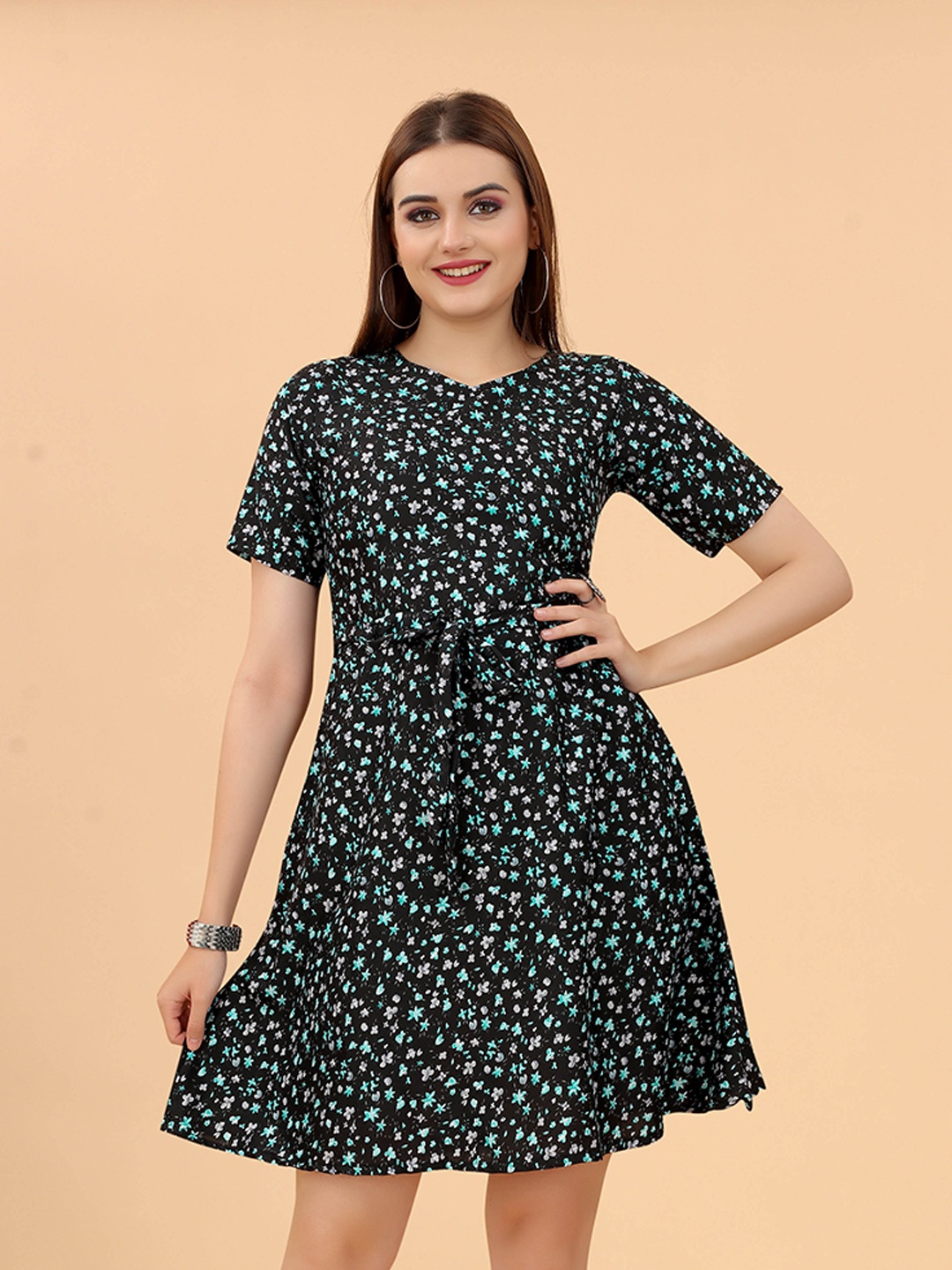 

KETAKI FASHION Floral Printed A-Line Dress, Black