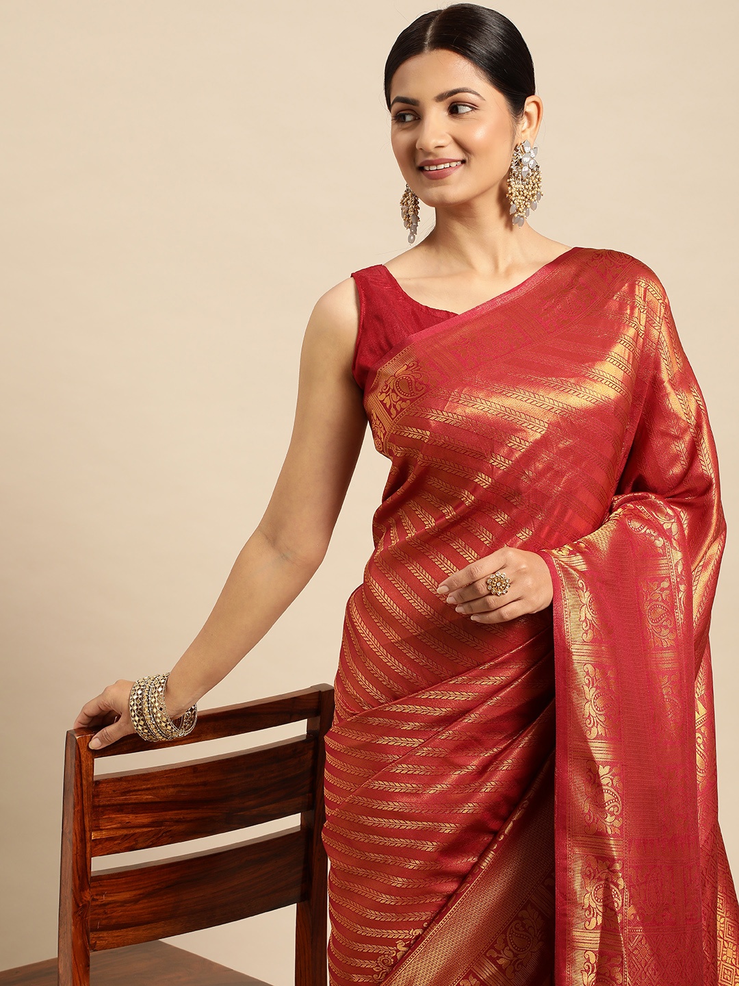 

SHANGRILA Ethnic Motifs Pure Silk Kanjeevaram Saree, Maroon