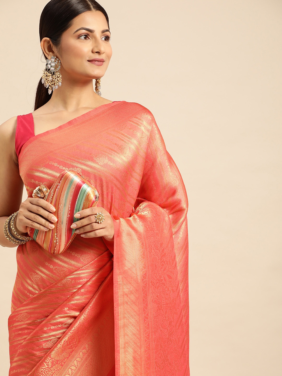 

SHANGRILA Ethnic Motifs Pure Silk Kanjeevaram Saree, Maroon