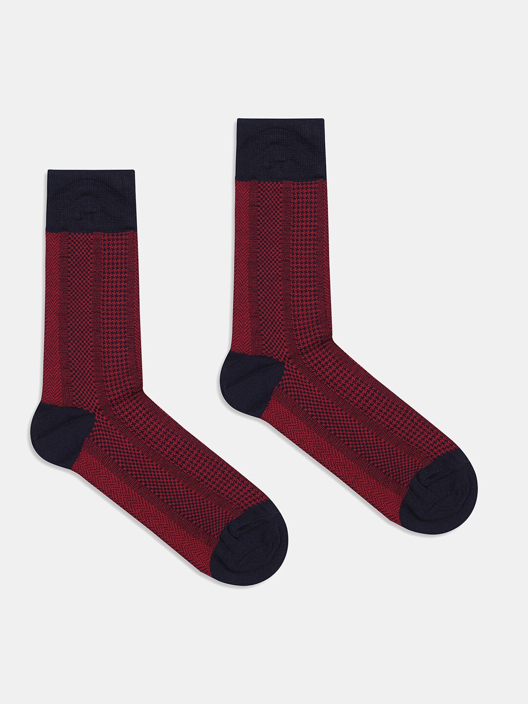 

Blackberrys Men Patterned Calf Length Pure Cotton Socks, Red