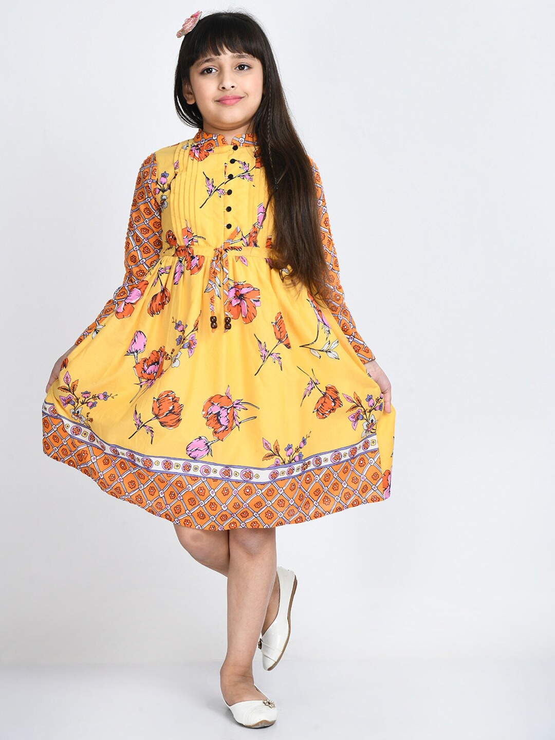 

Bella Moda Yellow Floral Tie-Up Neck Dress