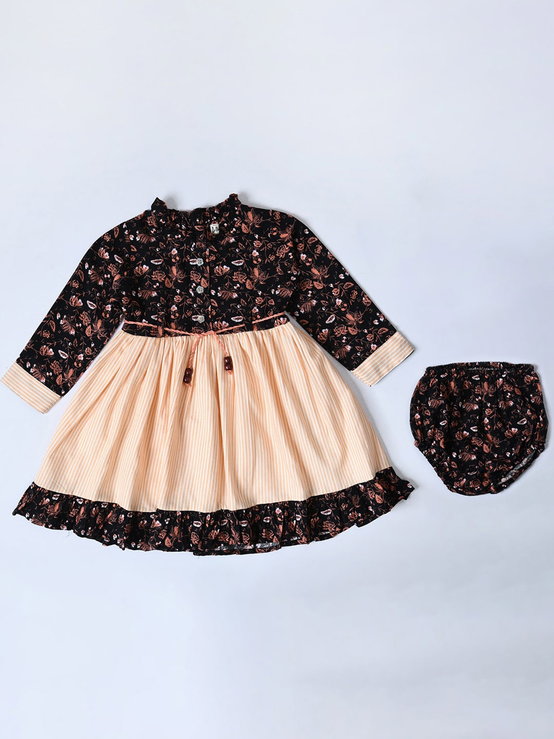 

Bella Moda Girls Floral Printed Pure Cotton Dress, Black