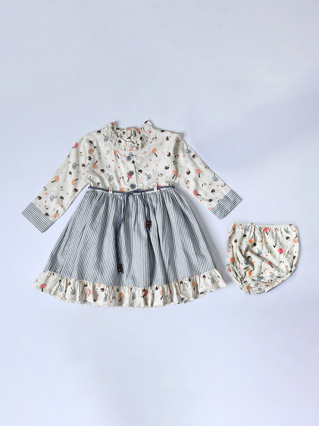 

Bella Moda Conversational Printed Belted Pure Cotton Fit & Flare Dress, Off white