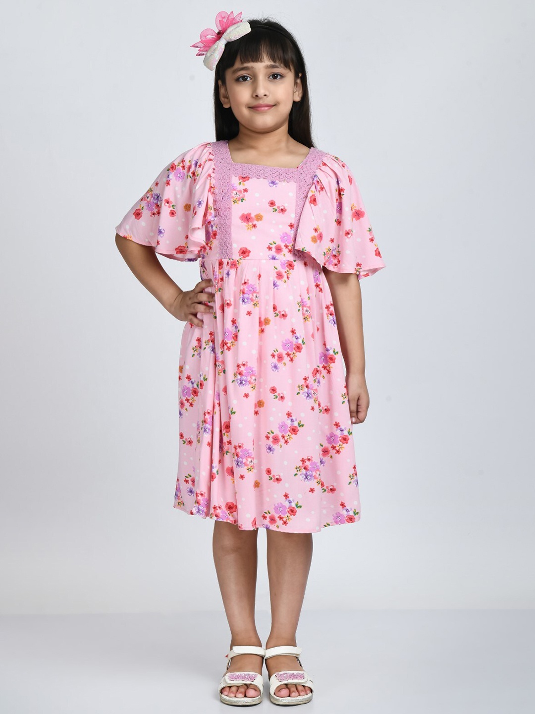 

Bella Moda Floral Printed Flared Sleeves Lace Inserted Pure Cotton Fit & Flare Dress, Pink