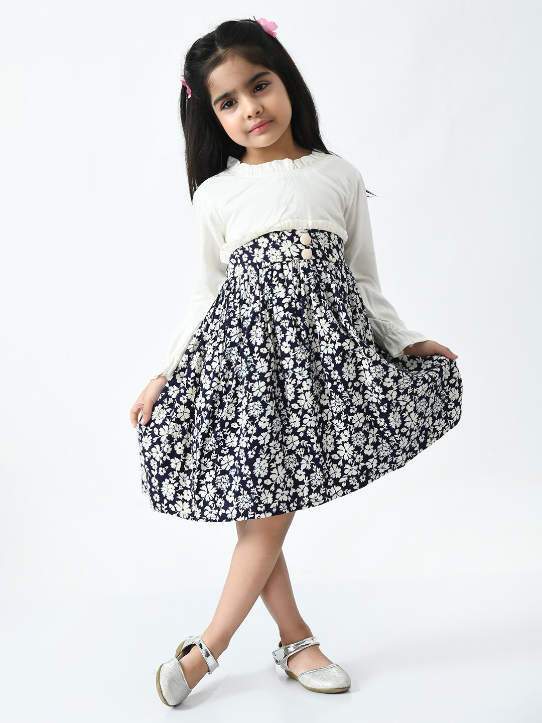 

Bella Moda Girls Floral Cotton Dress, Navy blue