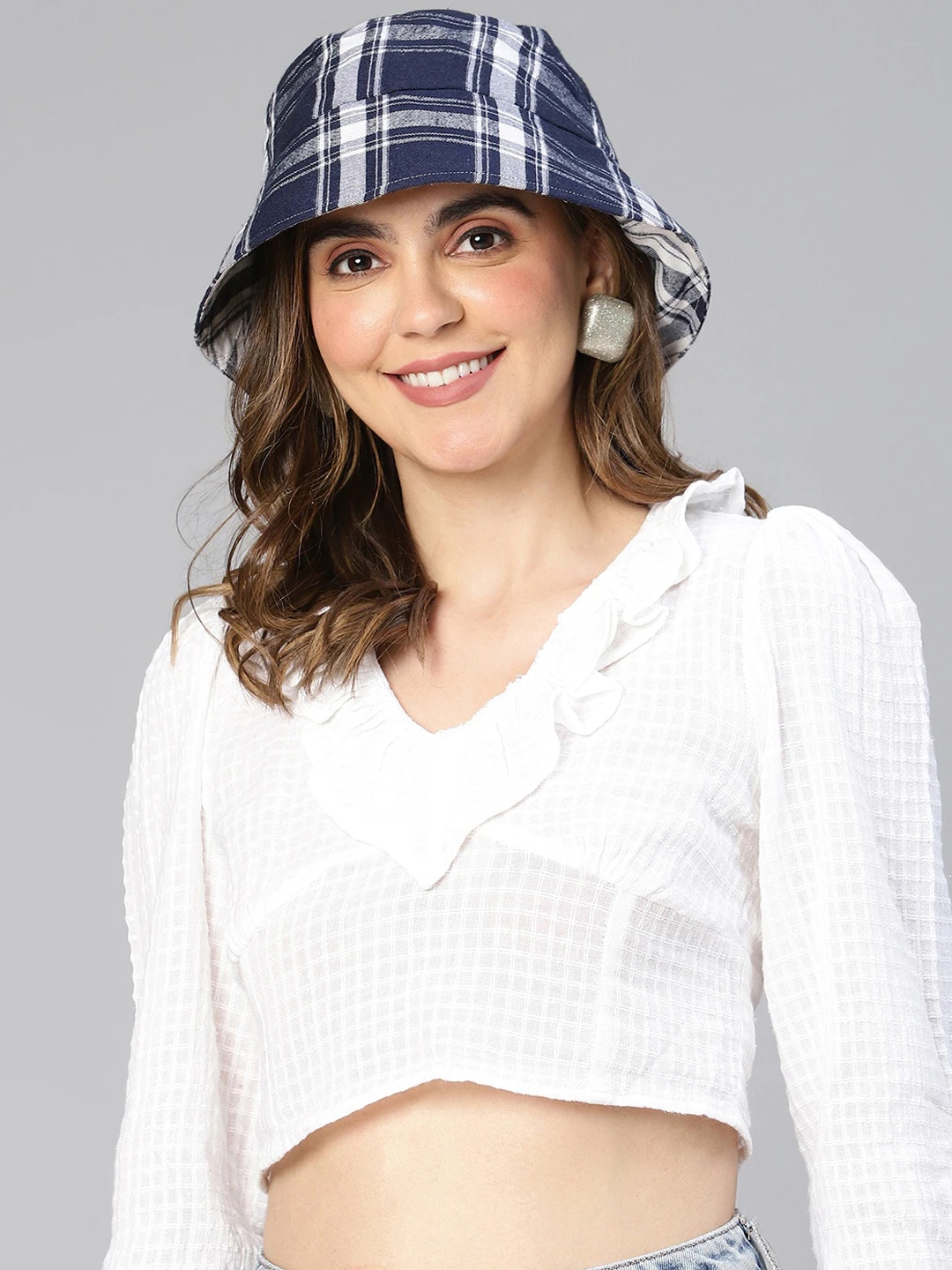 

Oxolloxo Women Checked Reversible Cotton Bucket Hat, White